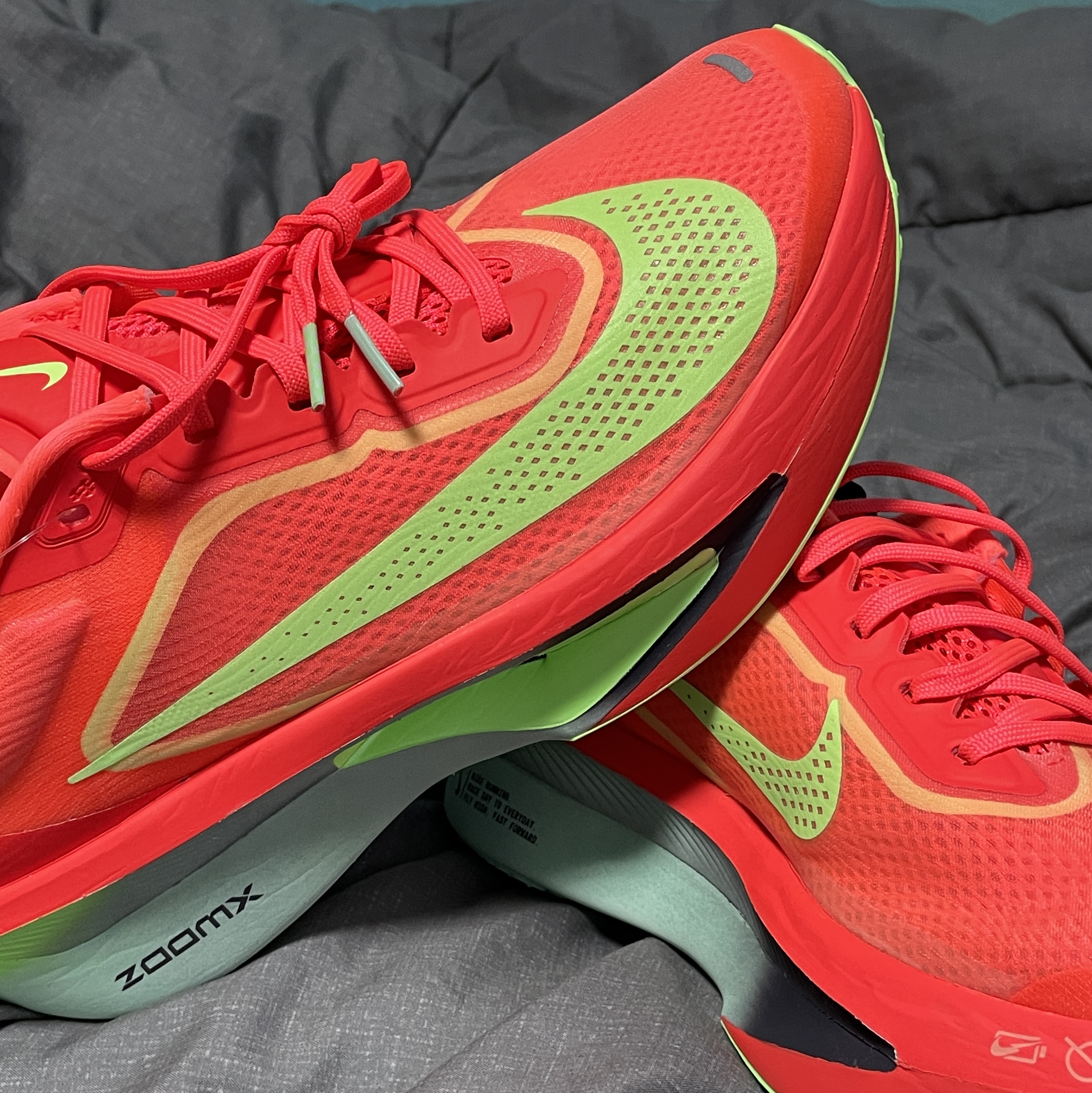 Nike Zoom Fly 6 Bright Crimson Lime Blast 착용 스타일