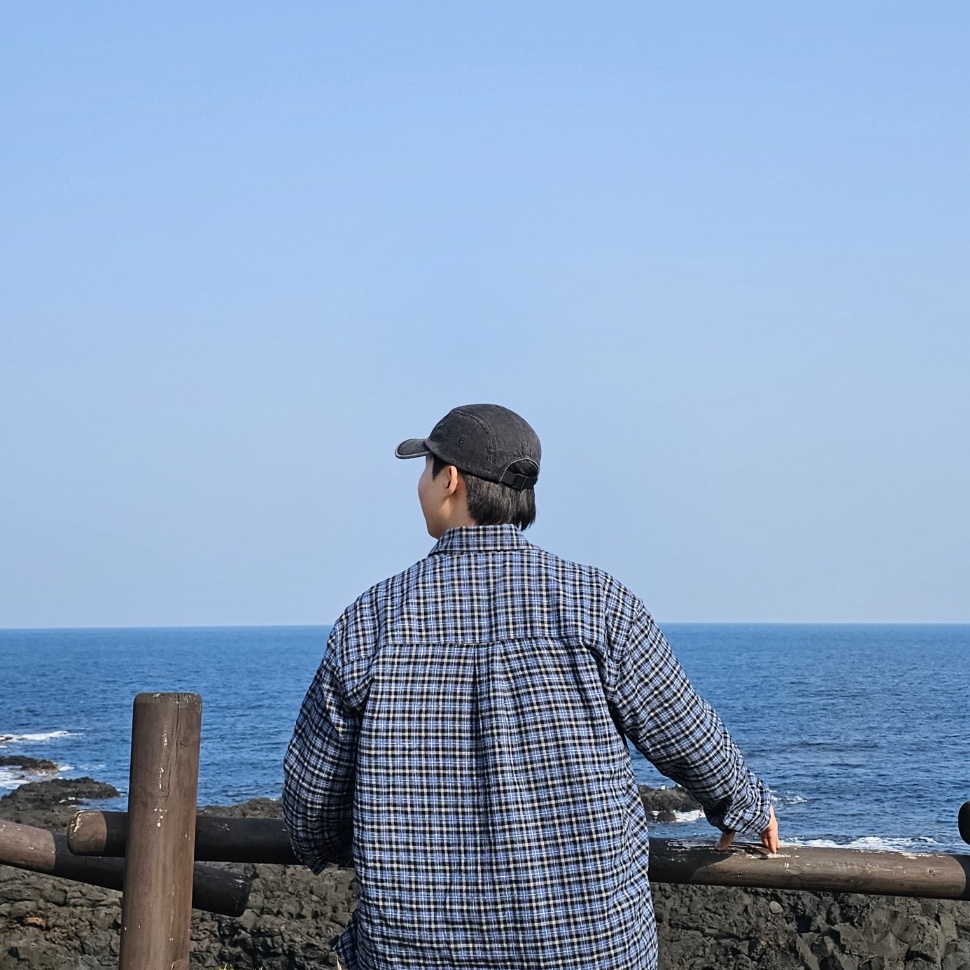 Our Legacy Above Shirt Cantrell Check, Supreme Denim Camp Cap Black - 23SS 착용 스타일