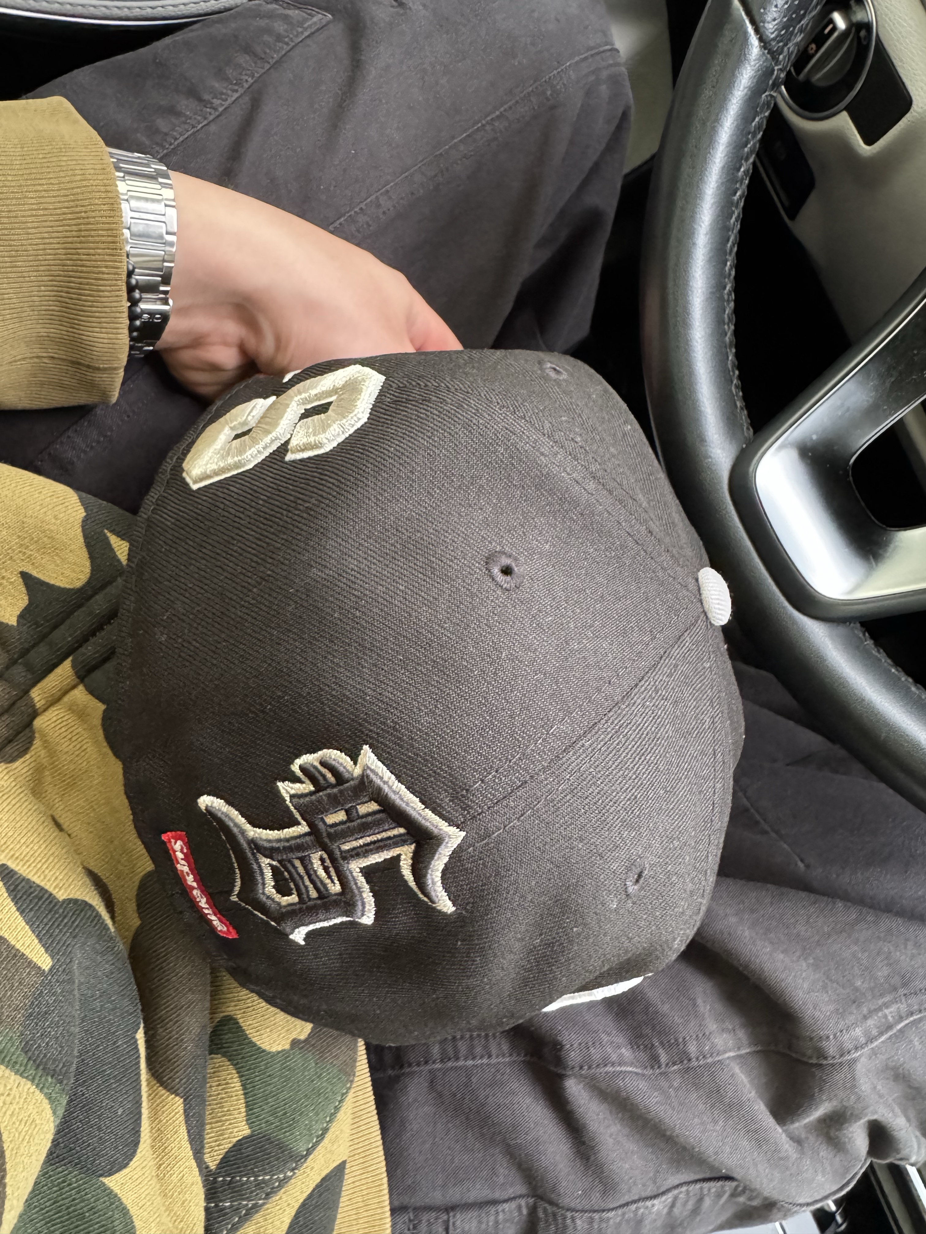Supreme Multi S Logo New Era Black - 25SS, BAPE 1st Camo Shark Full Zip Hoodie Army Green 착용 스타일 - 3