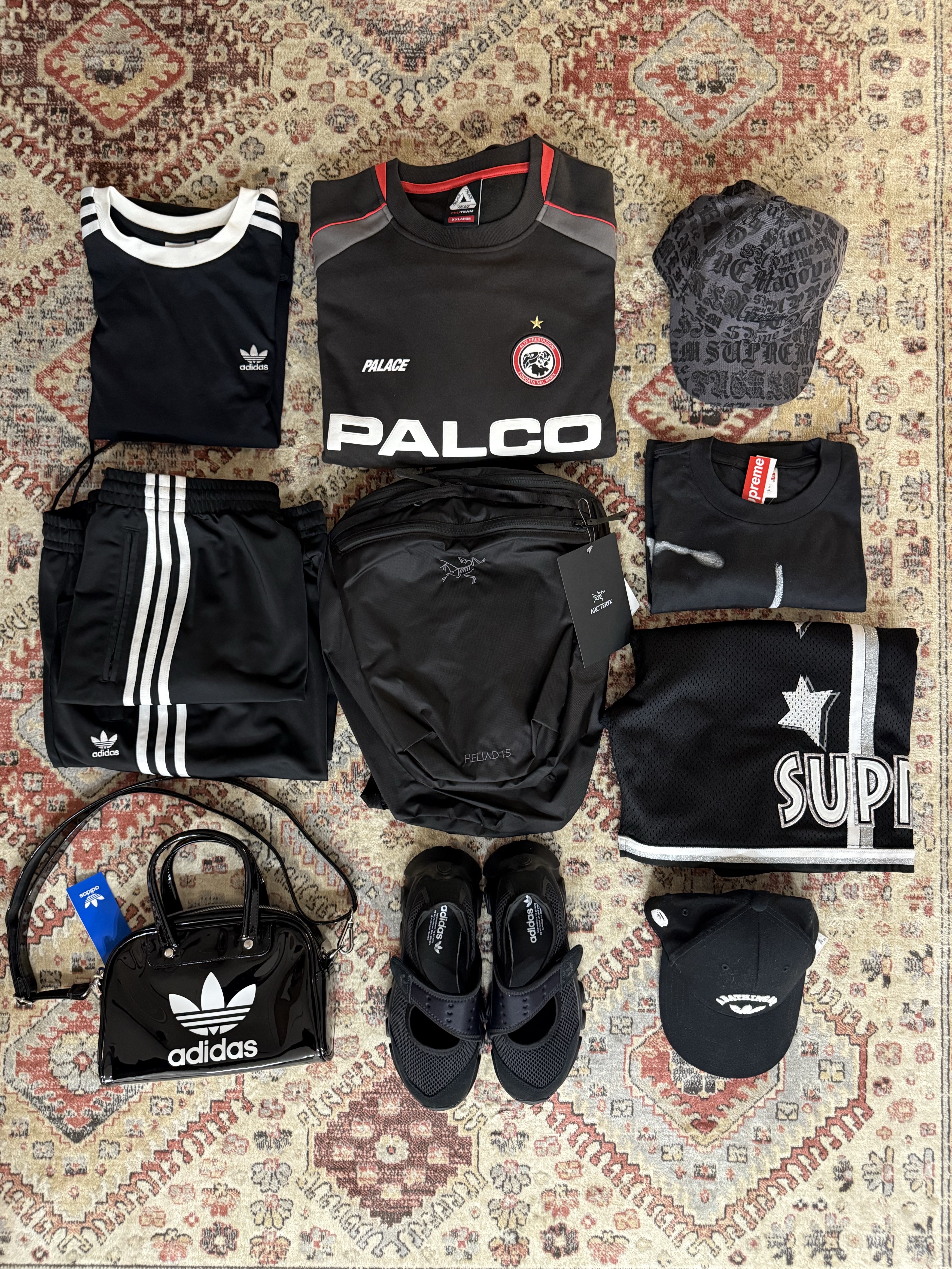 Palace Pro Team Palco Crew Black - 25SS, Supreme All Star Basketball Shorts Black - 25SS 착용 스타일