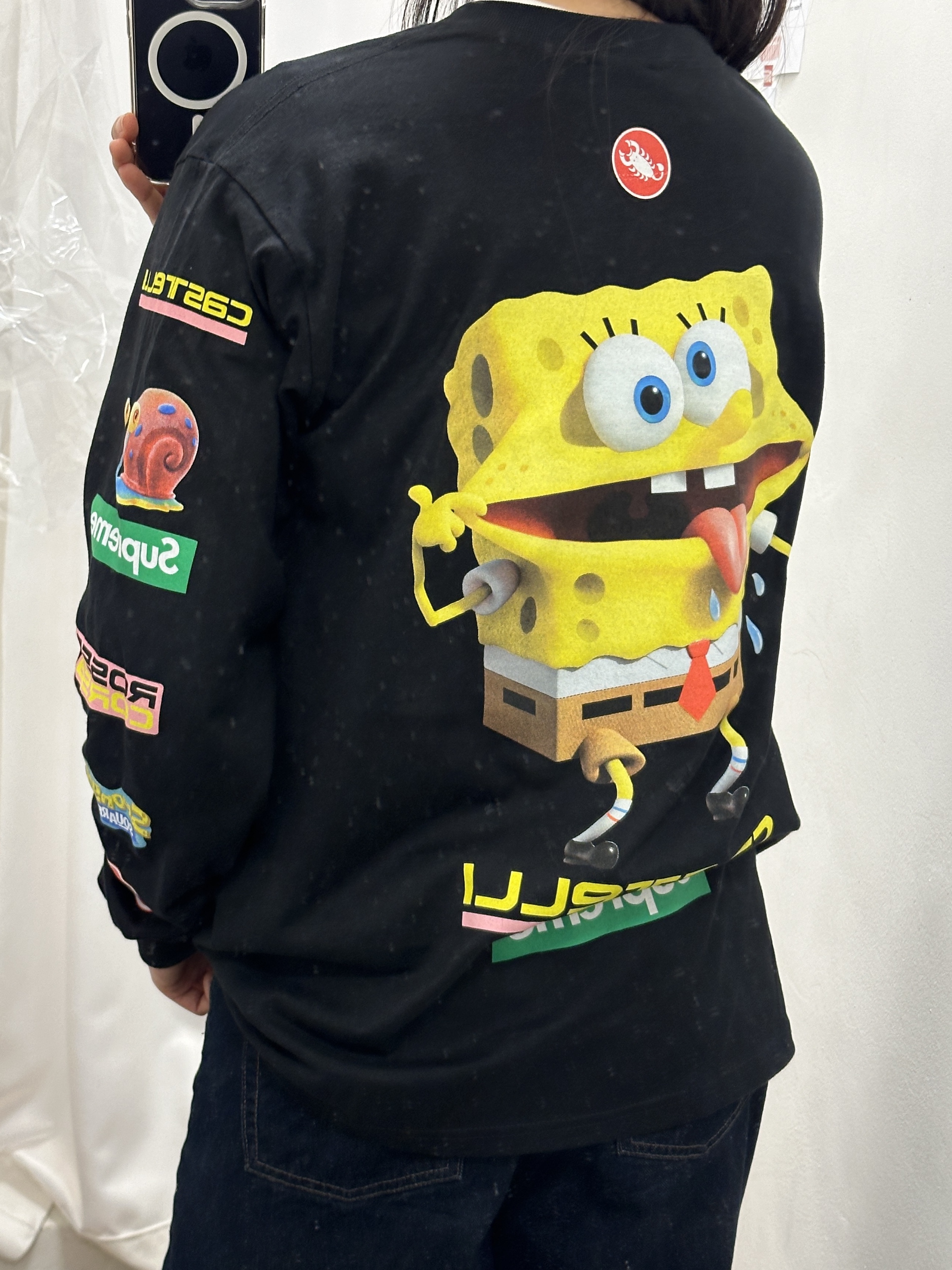 Supreme x SpongeBob SquarePants Castelli Racing L/S T-Shirt White - 25SS, Supreme x The North Face Trompe L'oeil Printed Borealis Backpack Yellow - 23SS 착용 스타일 - 4