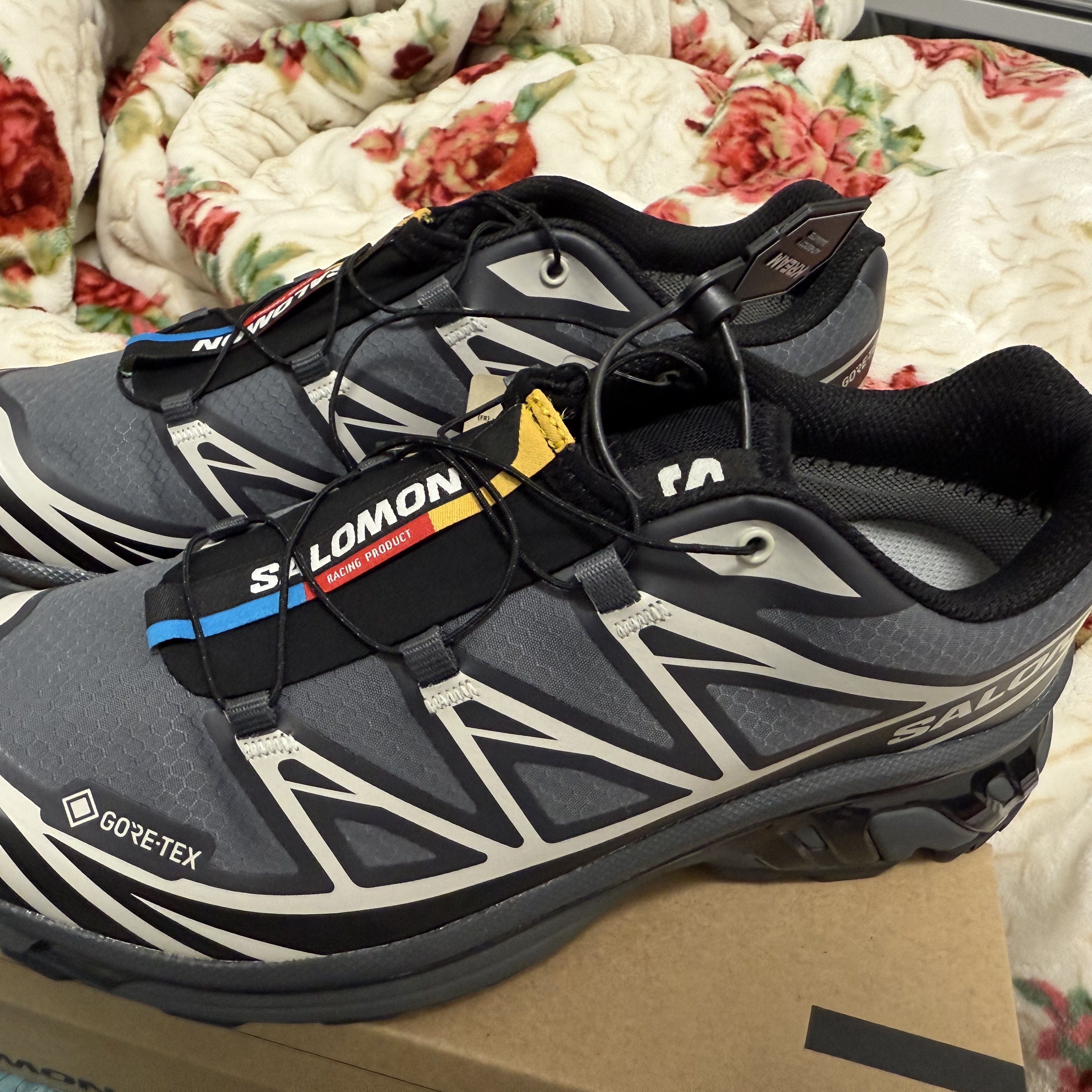 Salomon XT-6 Gore-Tex Black Ebony 착용 스타일
