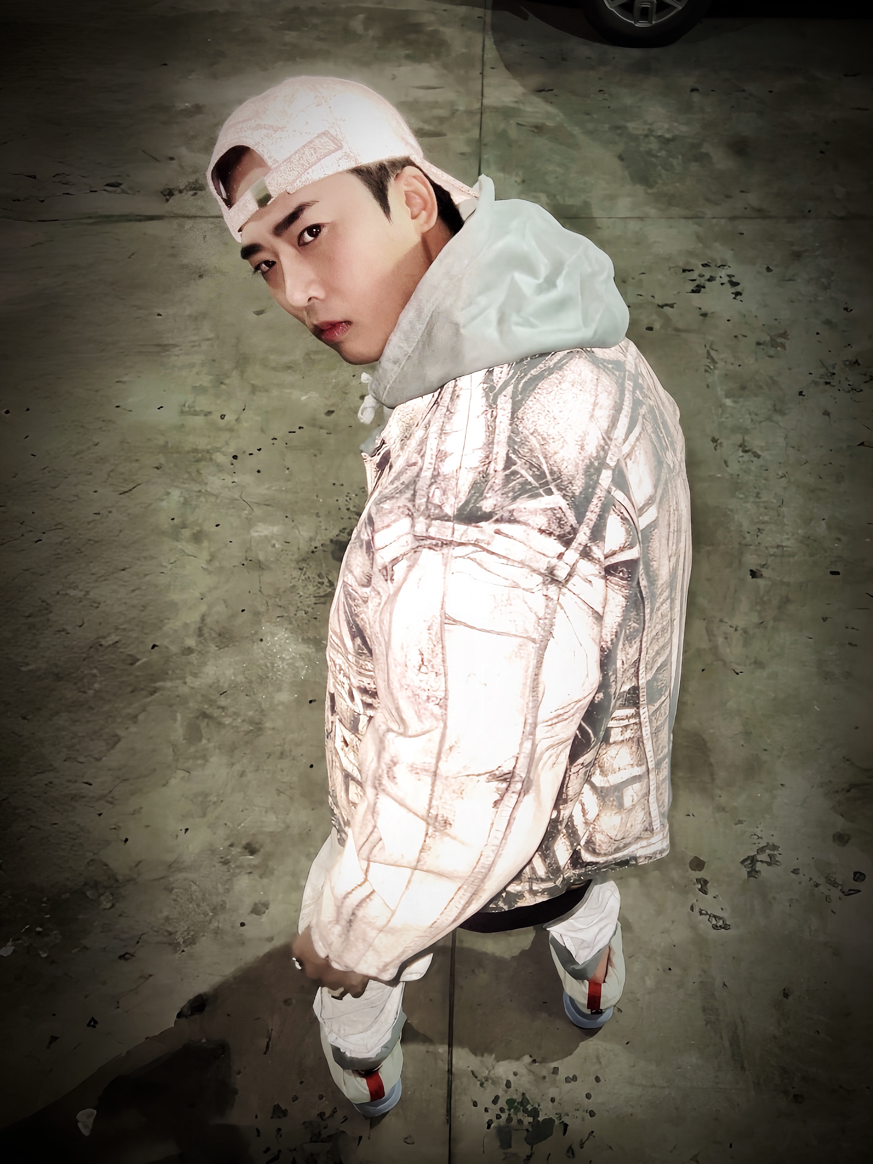 Supreme x Stone Island Denim 6-Panel Reflective - 23FW, Supreme x Stone Island Denim Trucker Jacket Reflective - 23FW 착용 스타일 - 3