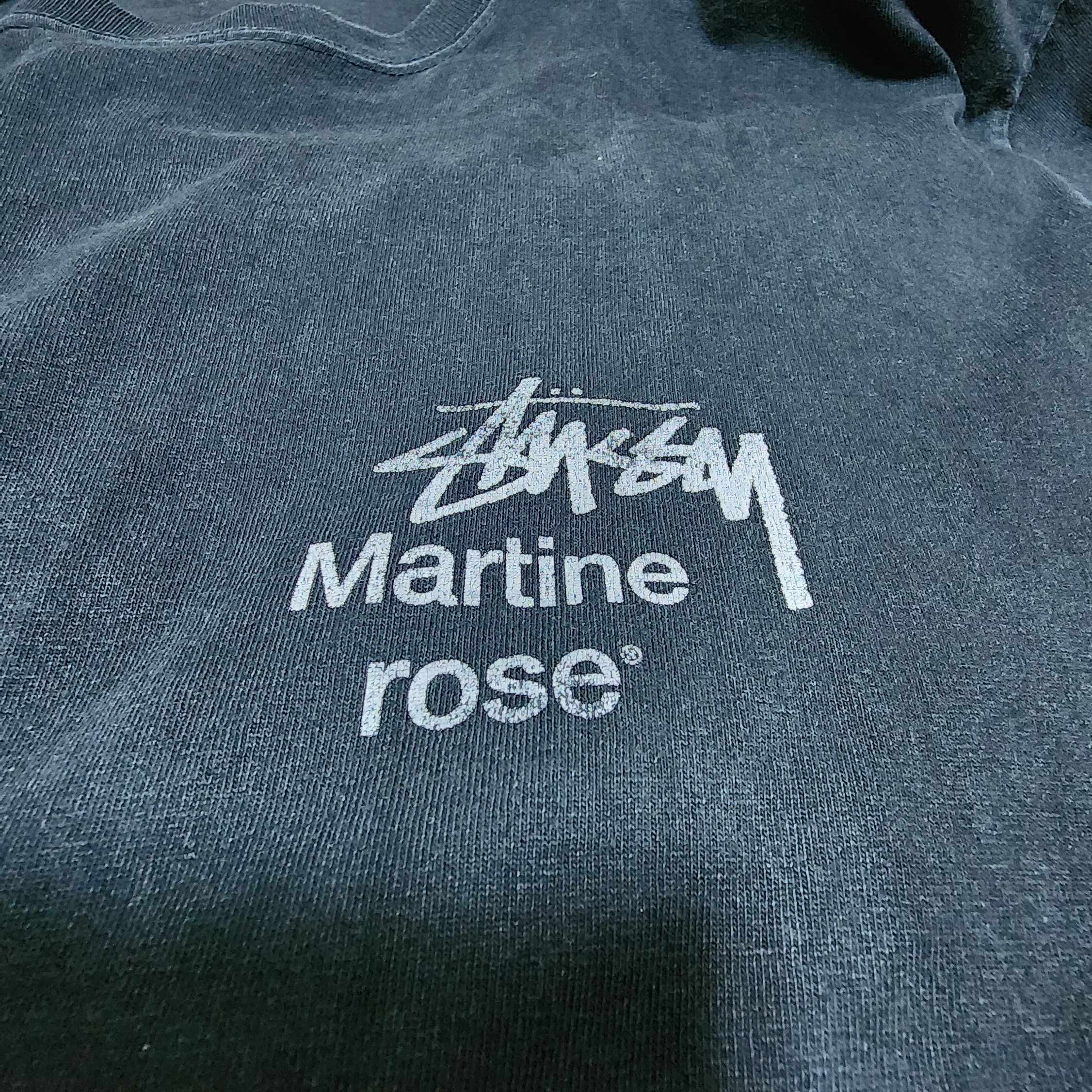 Stussy x Martine Rose Collage Pigment Dyed T-Shirt Black 착용 스타일 - 1