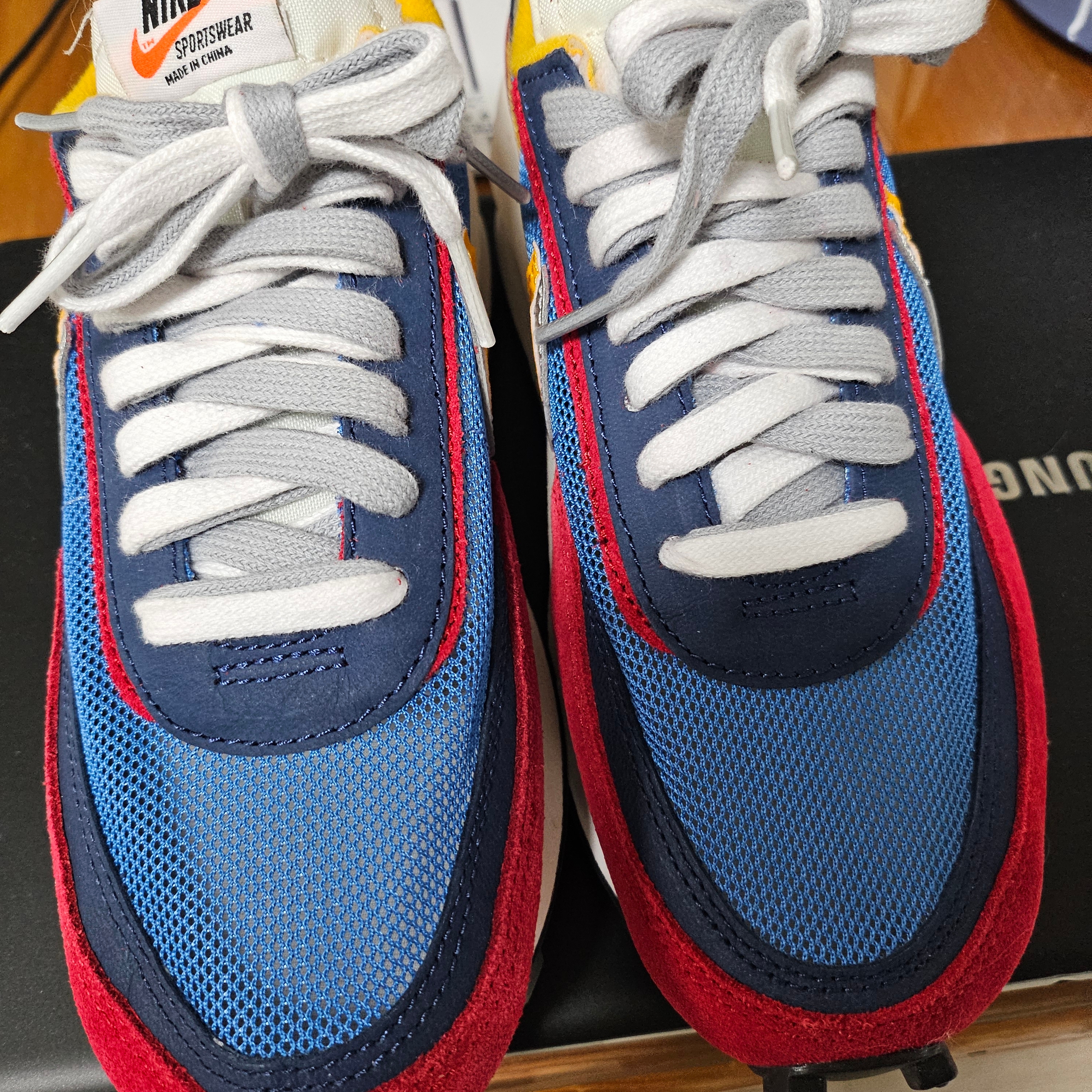 Nike x Sacai LDWaffle Blue Multi 착용 스타일 - 3