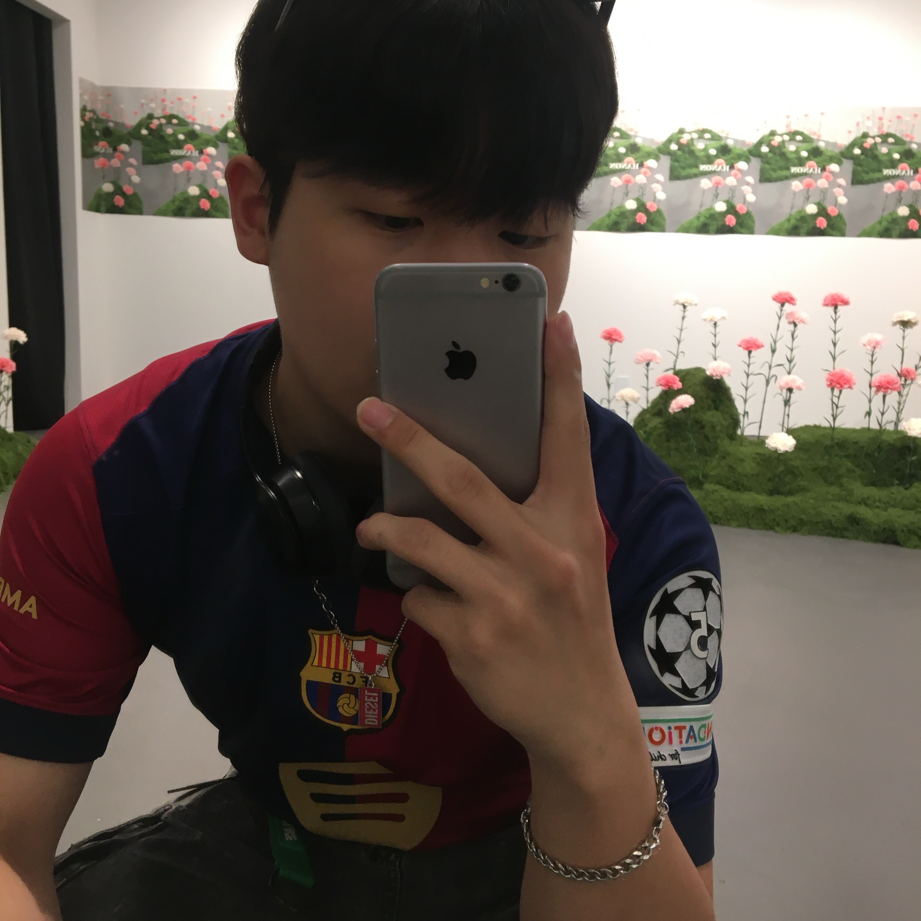 Diesel Dx1368 Stainless Steel Logo Dog Tag Necklace Red, Palace Triangle Webbing Keyring Green - 25SS 착용 스타일