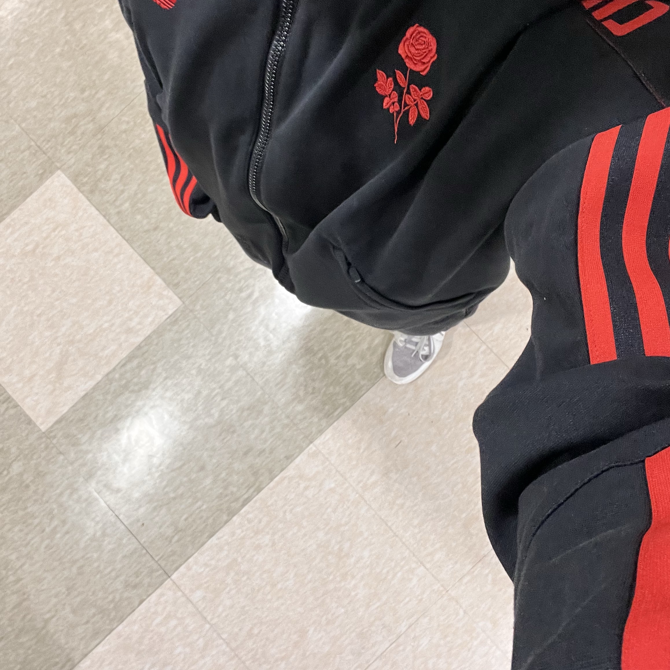 Adidas x Willy Chavarria Knit Track Top Black - KR Sizing 착용 스타일