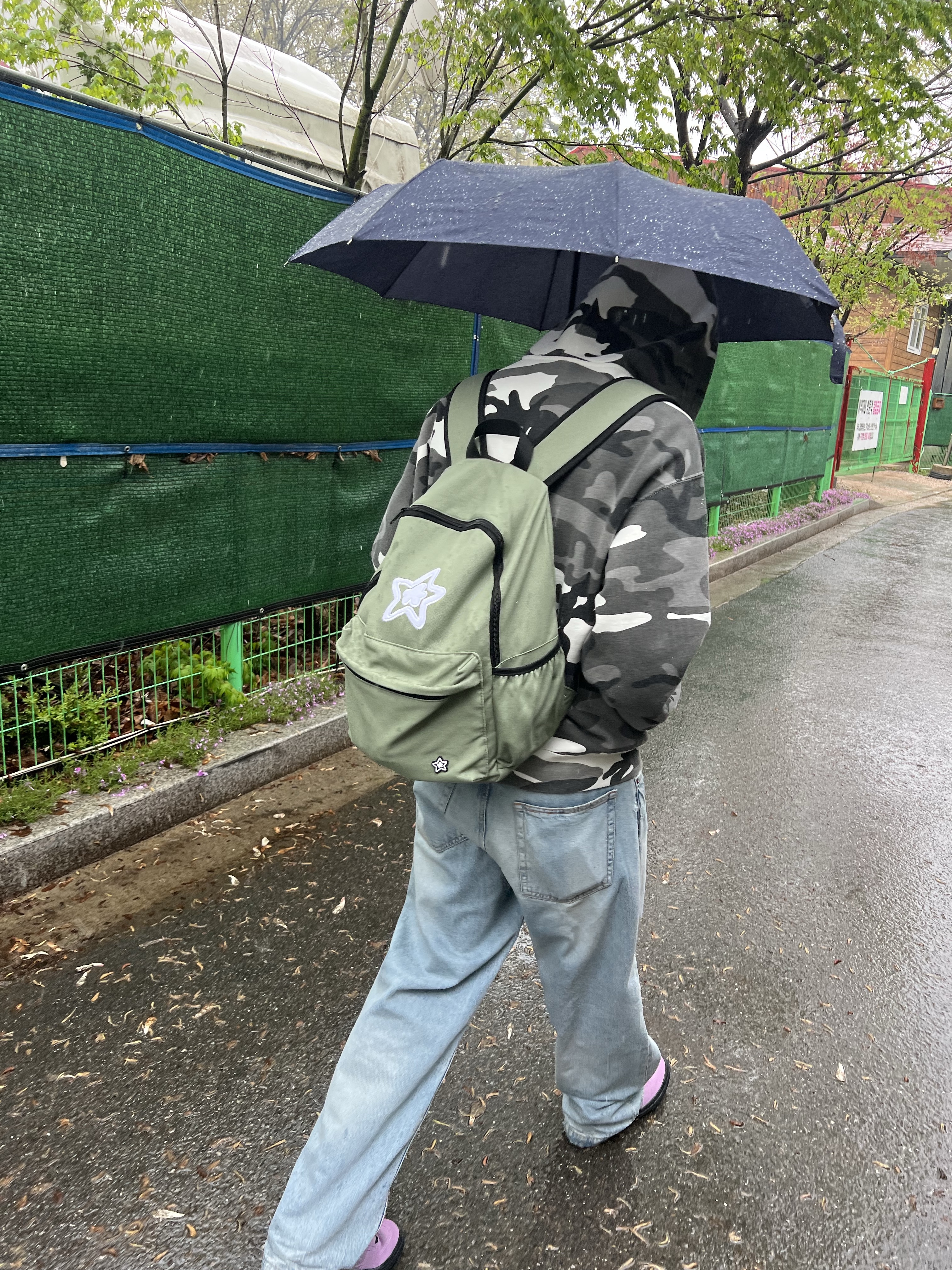 Vans Skate Half Cab Violet, Supreme Work Zip Up Hooded Sweatshirt Snow Camo - 24FW 착용 스타일