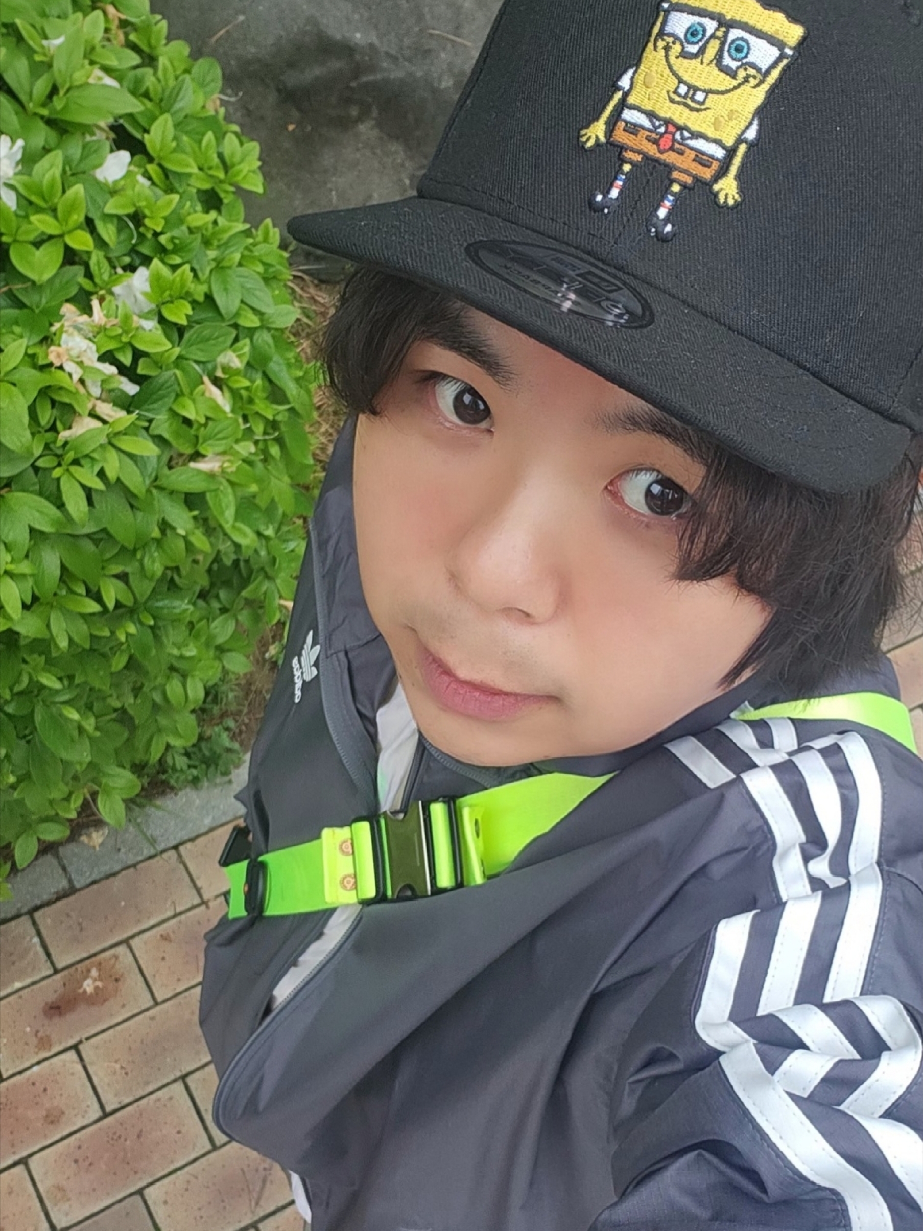 Adidas Adicolor 3D Trefoil 3-Stripes Track Jacket Black - KR Sizing, Adidas Rivalry Low Oat Wonder White 착용 스타일 - 7