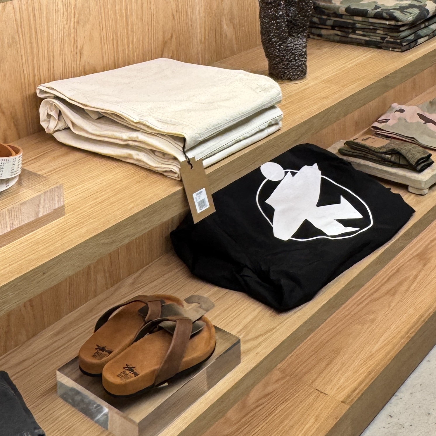 Stussy Alsand Flip-Flop Tobacco 착용 스타일