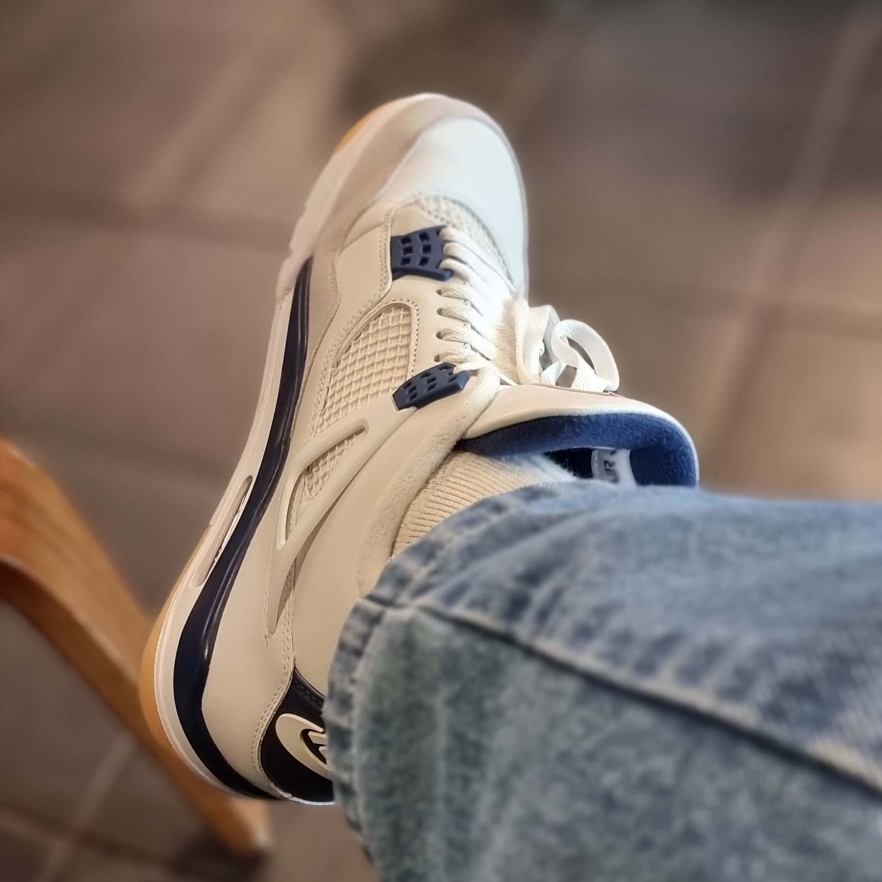 Jordan 4 x Nike SB Retro SP Navy 착용 스타일