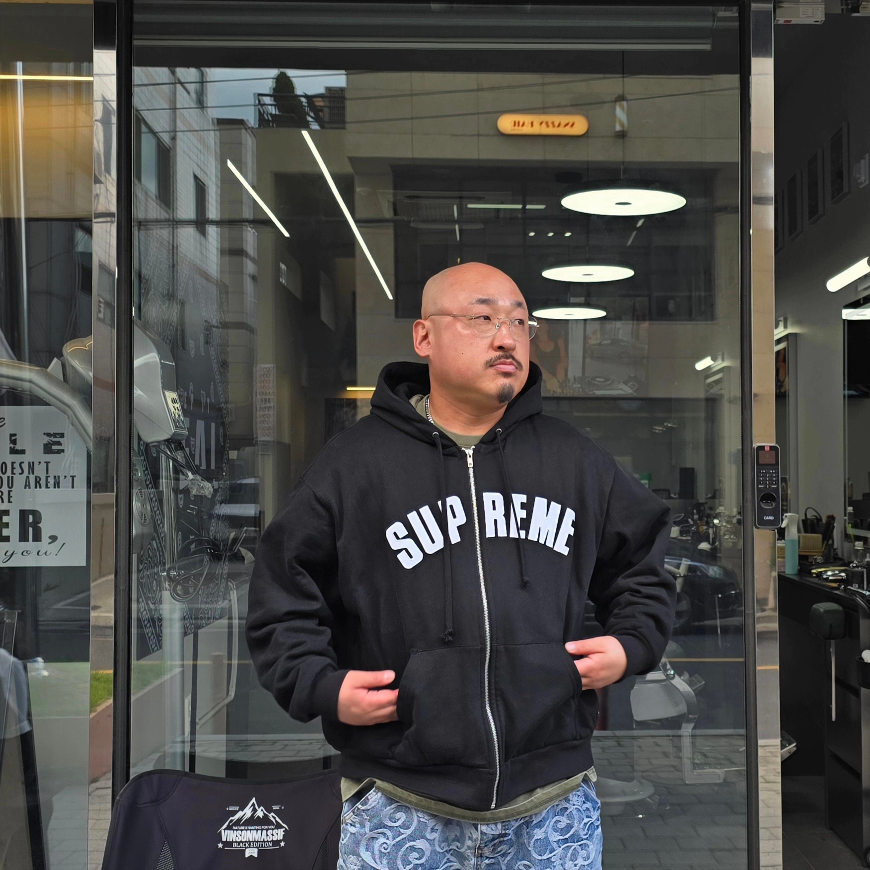 Supreme Arc Thermal Lined Zip Up Hooded Sweatshirt Black - 24FW 착용 스타일