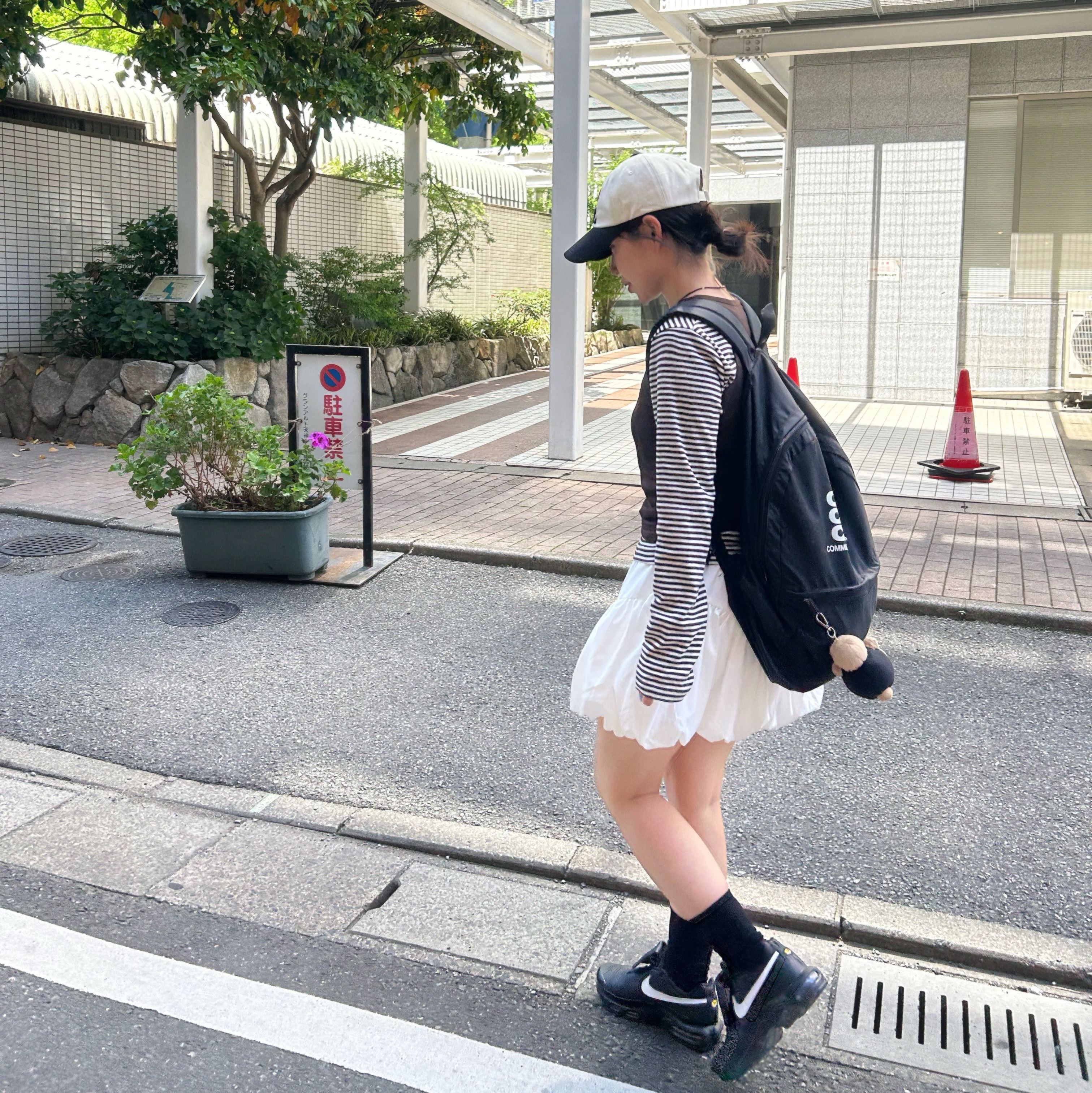 CDG Backpack Black, (W) Nike Air Max Plus TNPO Black 착용 스타일