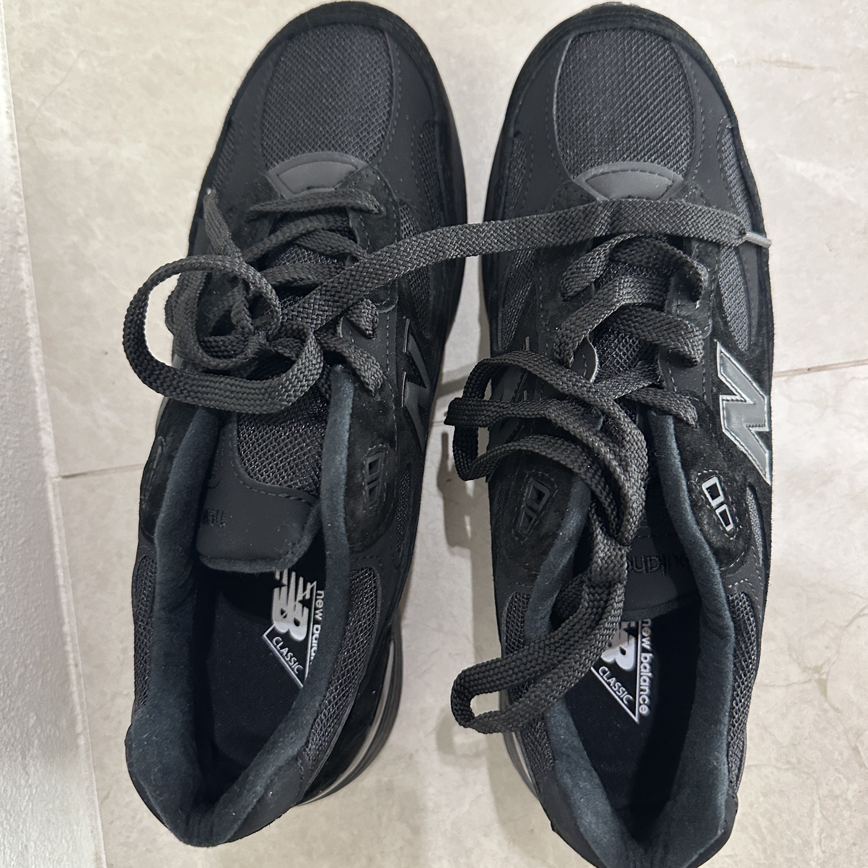 New Balance 992 Made in USA Core Black 착용 스타일