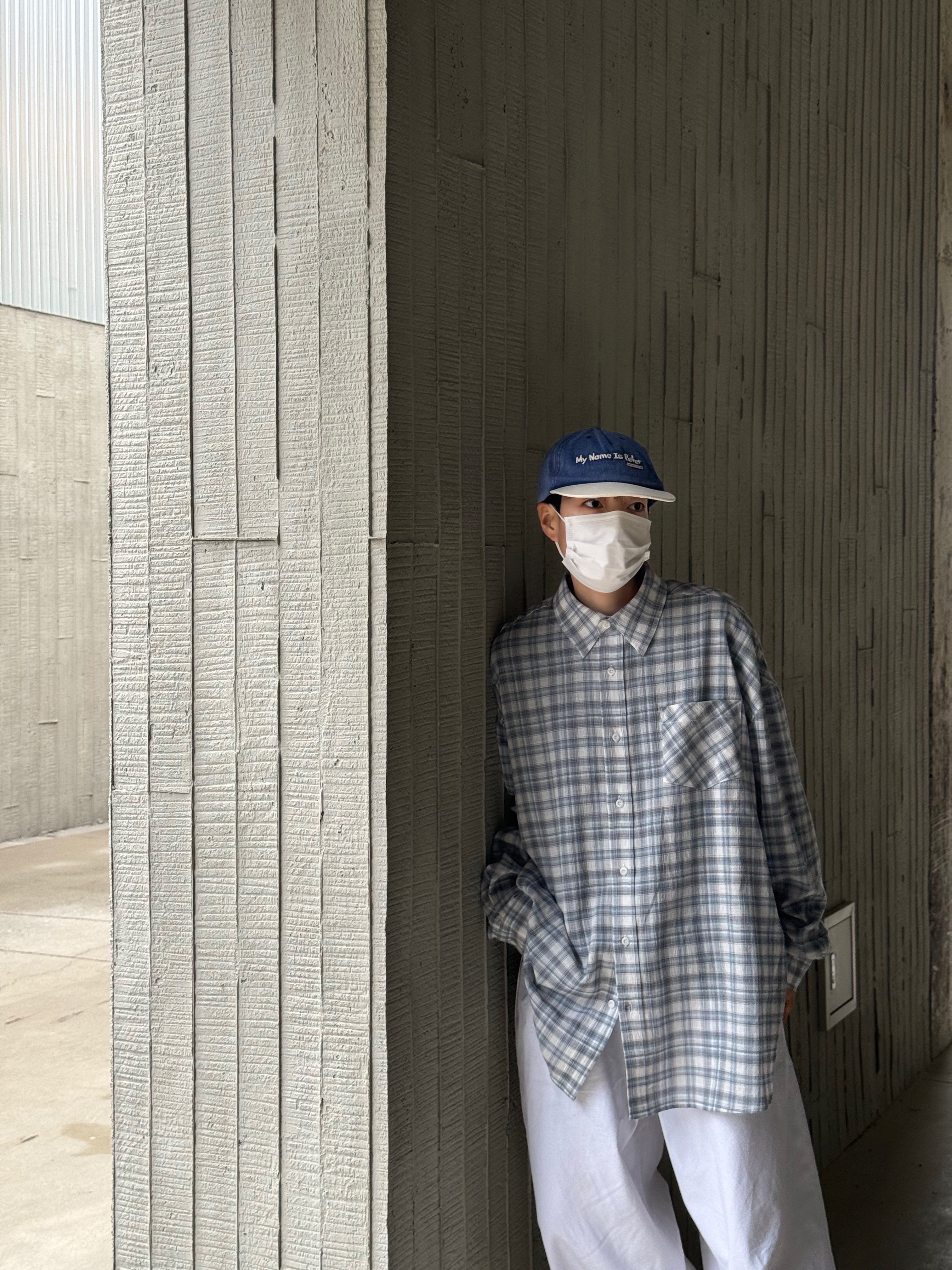 Hono Report Oversized Shirts Sky Blue 착용 스타일 - 2