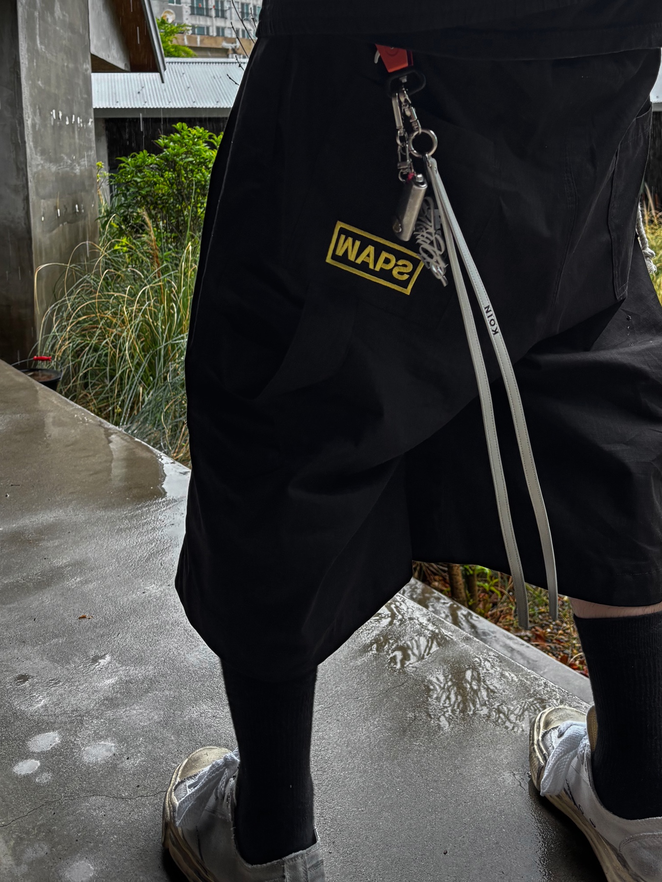 NOMANUAL NM Emblem Bandana Black, (W) Adidas Adilenium Season 2 Oversized Zip Track Top Gender Neutral Black - KR Sizing 착용 스타일 - 5