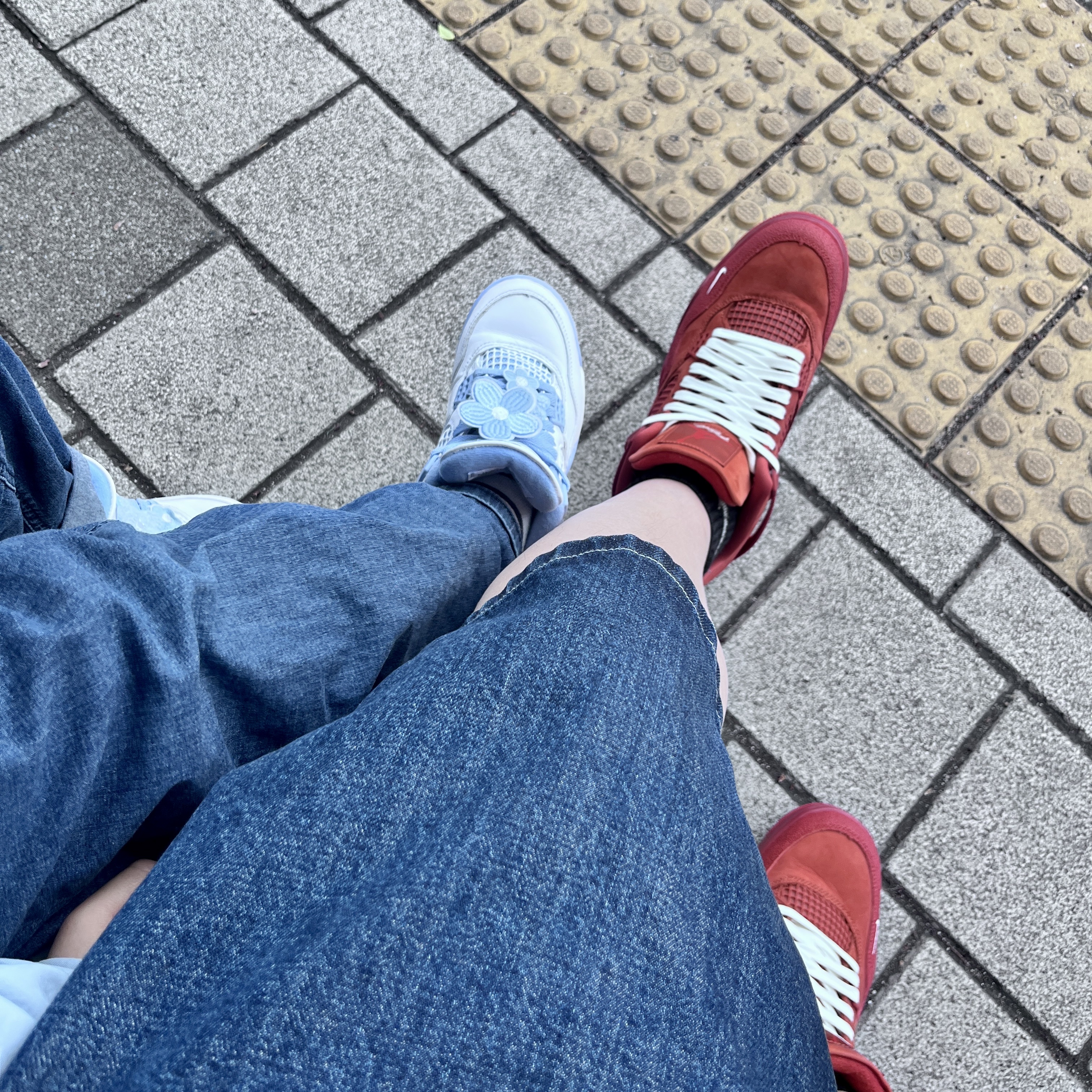 (W) Jordan 4 Retro Aluminum, Jordan 4 x Nigel Sylvester Retro OG SP Brick by Brick 착용 스타일 - 3
