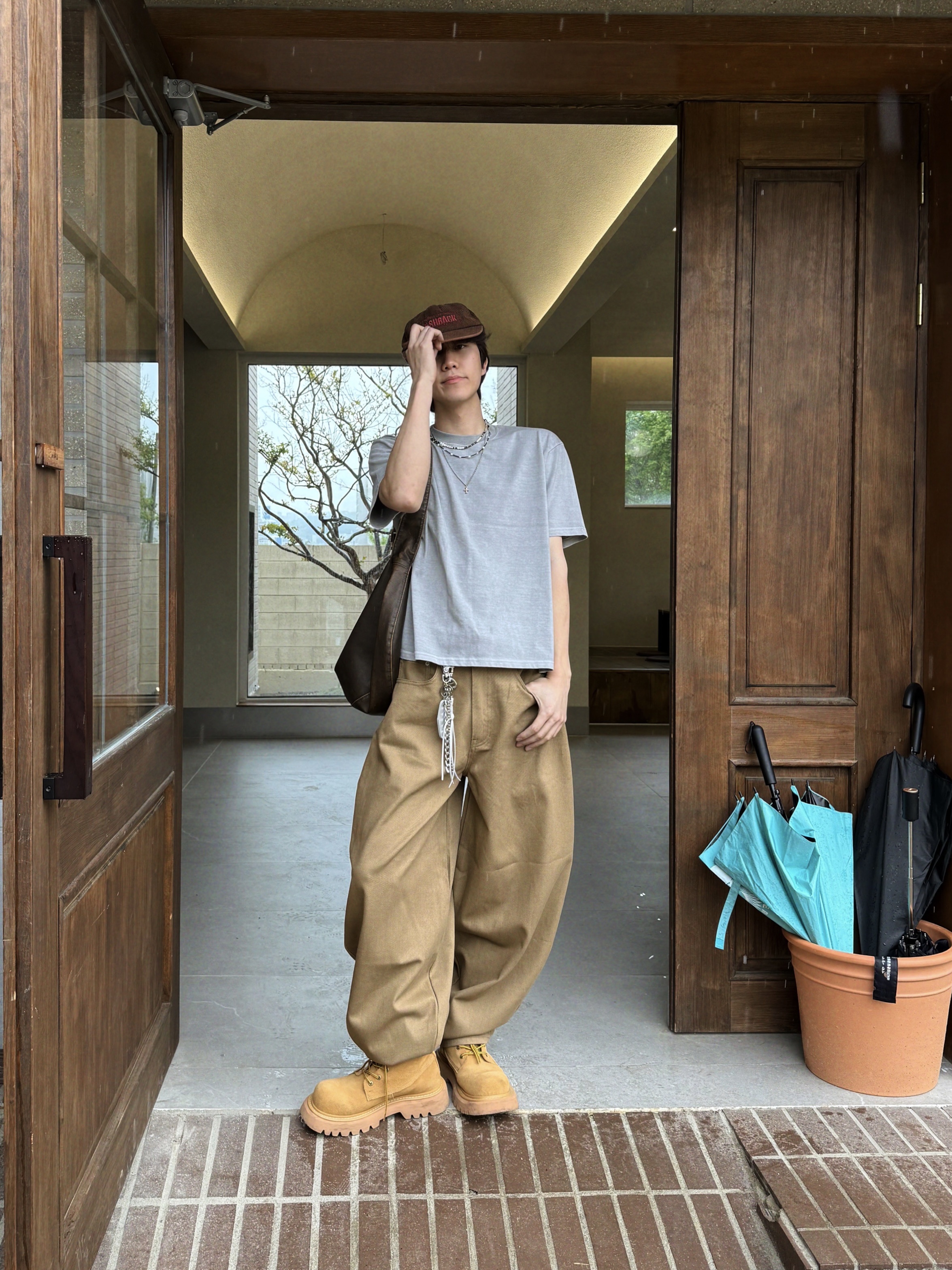 Timberland Premium 6 inch Waterproof Boot Wheat Nubuck - Wide, Timberland 6 Inch Laceup Basic Boots Wheat Brown - Wide 착용 스타일 - 4