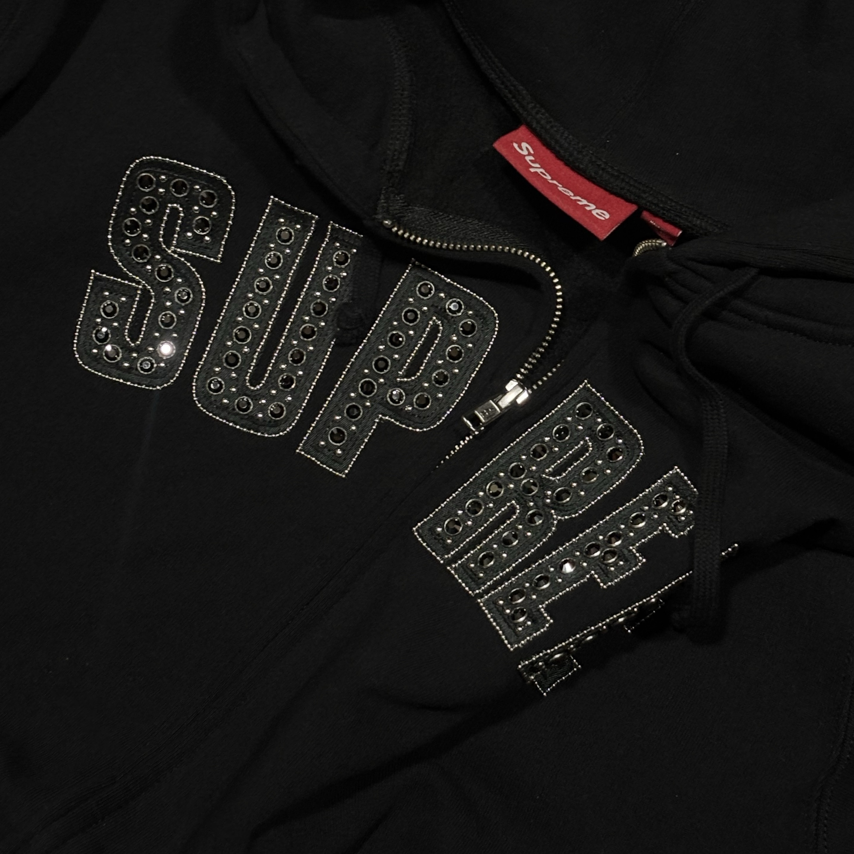 Supreme x B.B. Simon Zip Up Hooded Sweatshirt Black - 25SS 착용 스타일 - 2