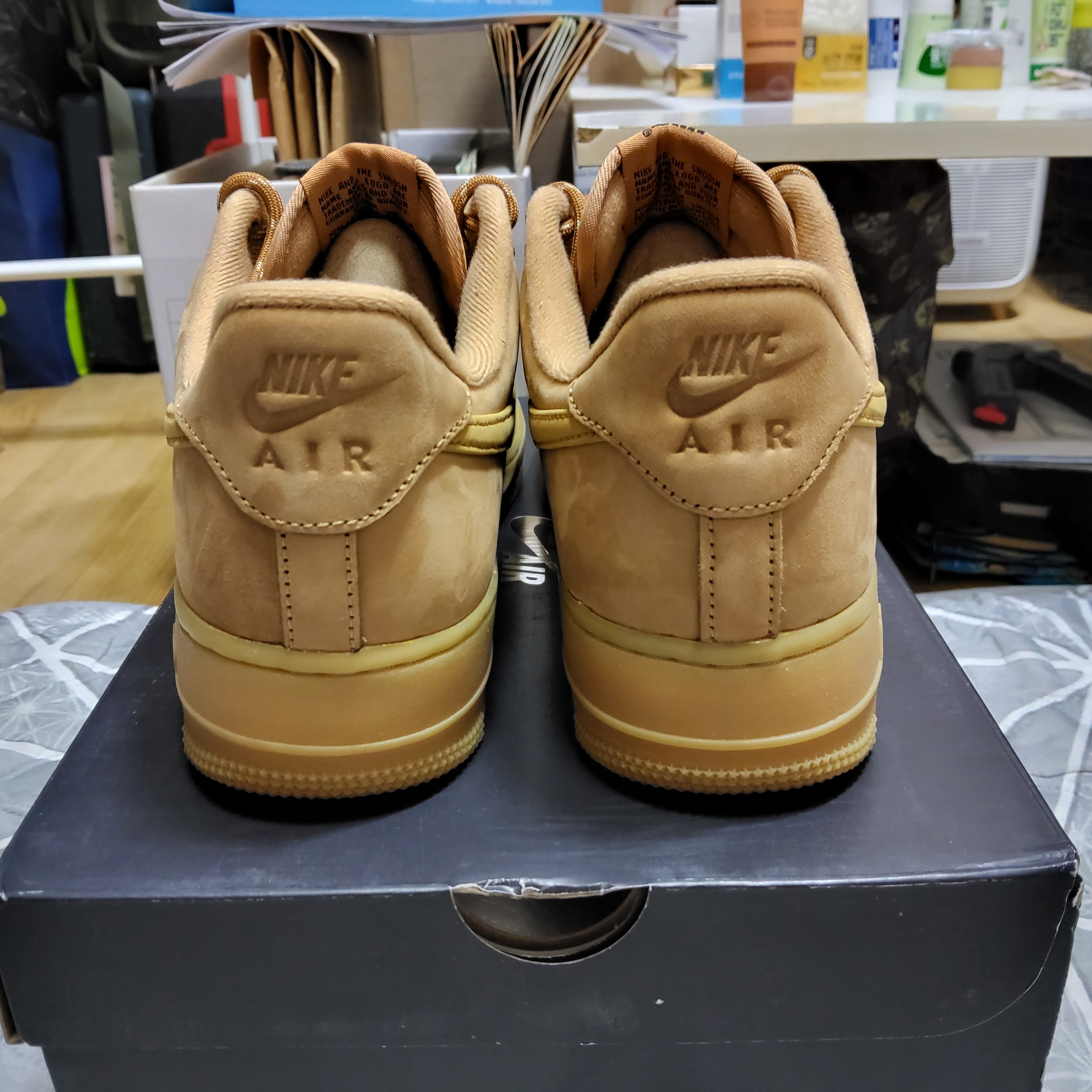 Nike Air Force 1 '07 WB Flax 착용 스타일 - 4