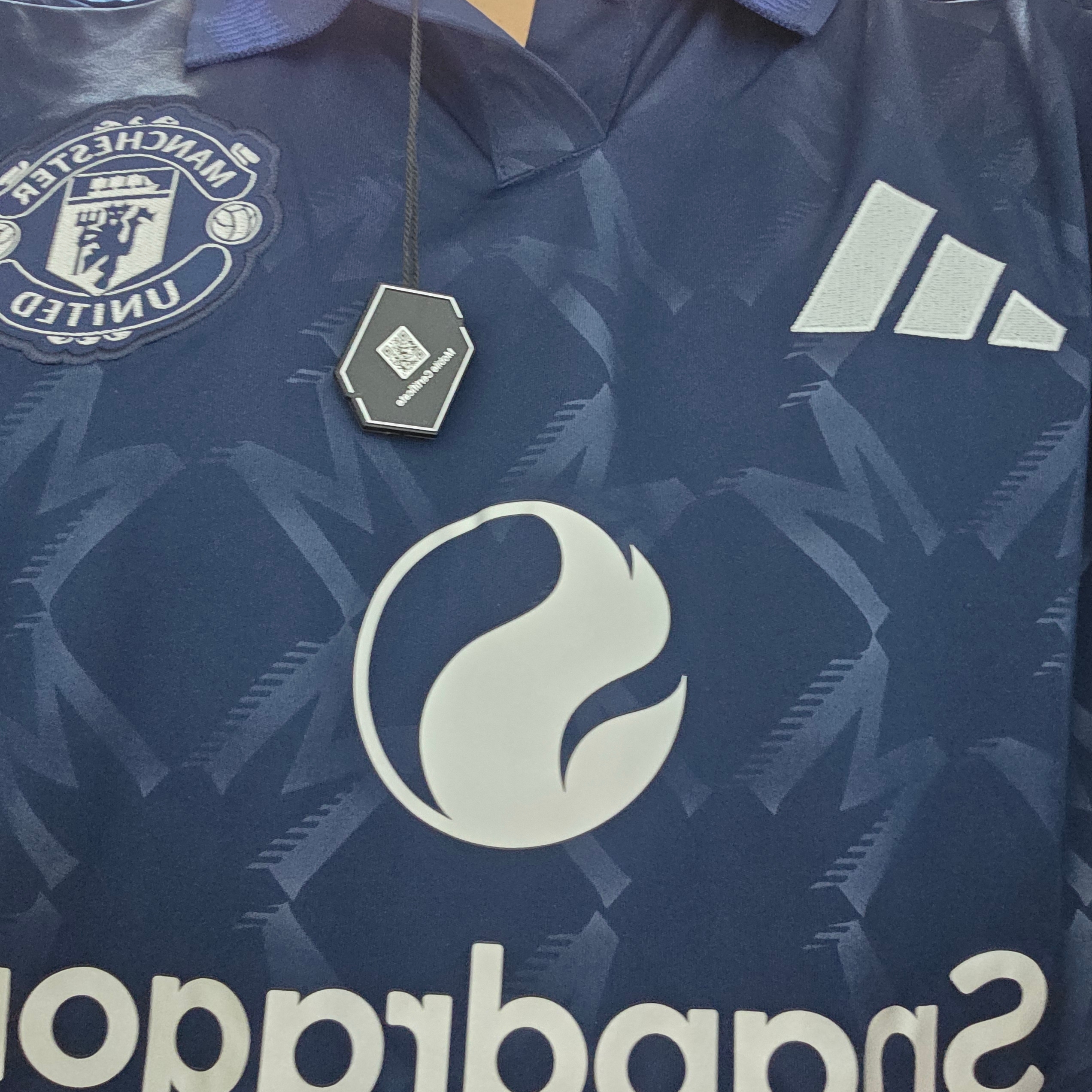 Adidas Manchester United 2024/25 Away Jersey Night Indigo - KR Sizing (Non Marking Ver.) 착용 스타일