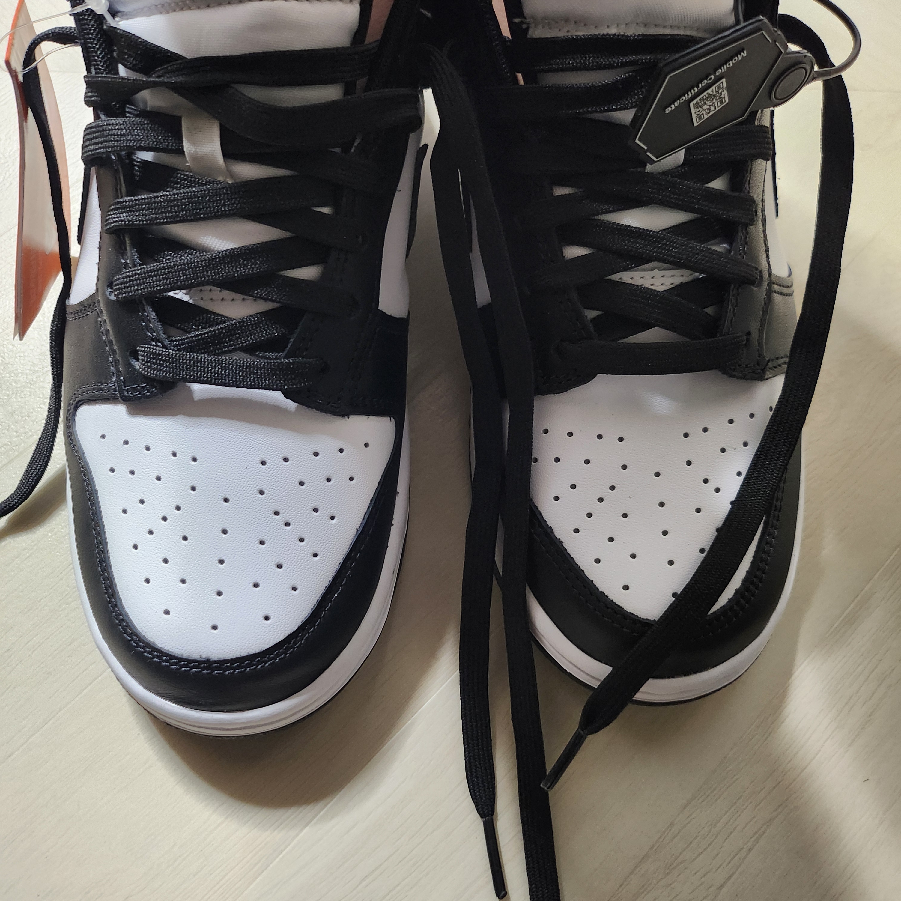 Nike Dunk Low Retro Black 착용 스타일