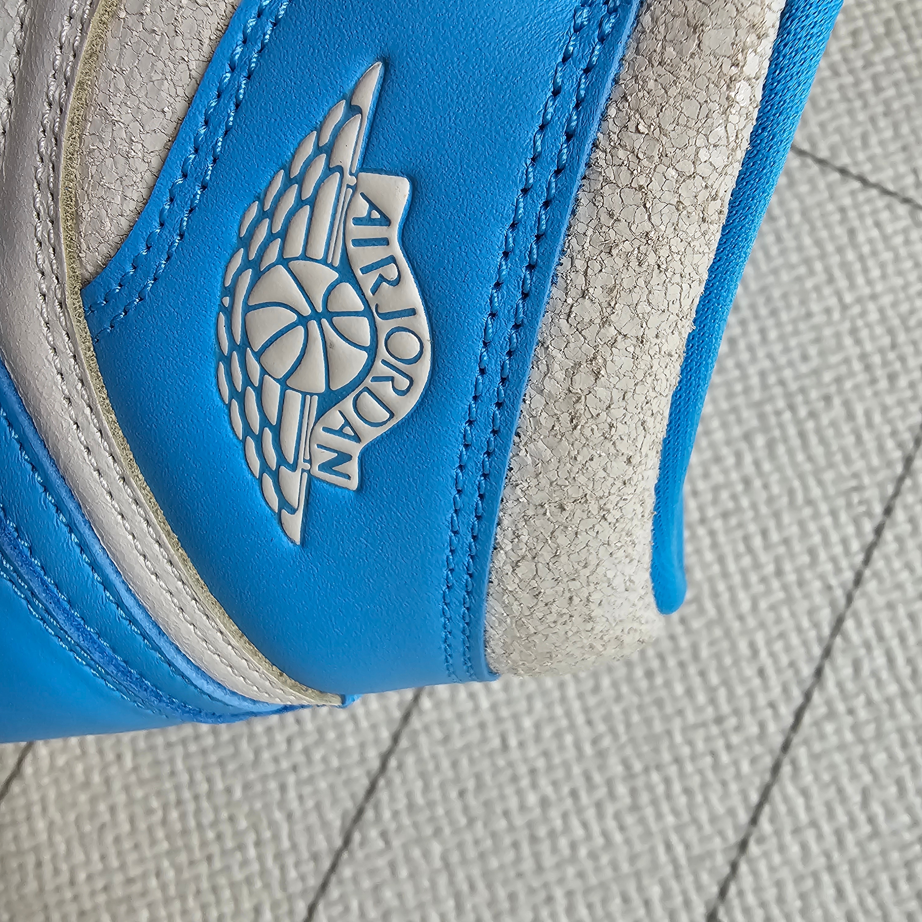 Jordan 1 Retro High OG UNC Reimagined 착용 스타일 - 1