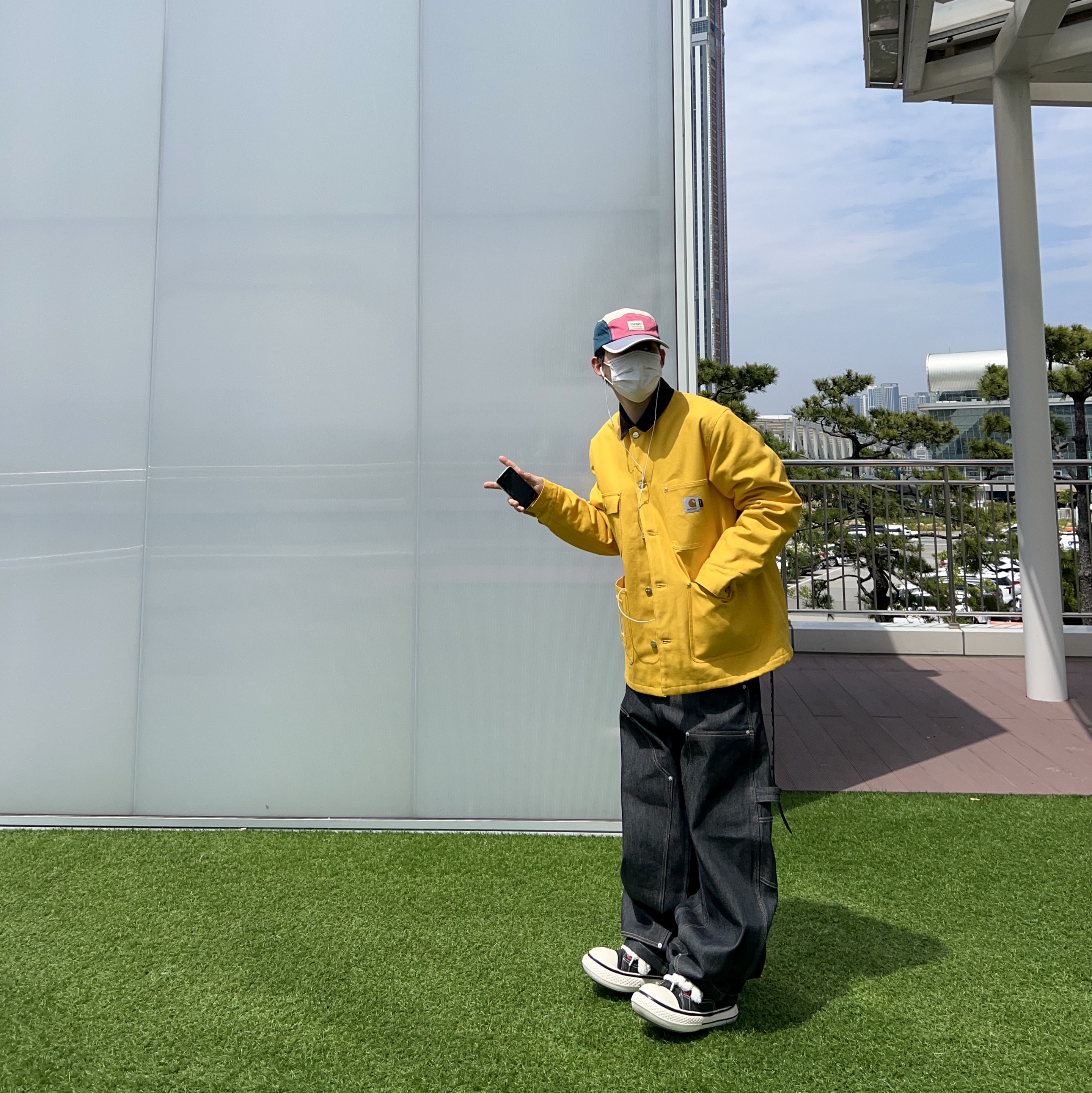 Carhartt WIP x IAB Studio OG Chore Coat Yellow, Supreme Hanes Bones Thermal Crew Natural (1 Pack) 착용 스타일 - 3