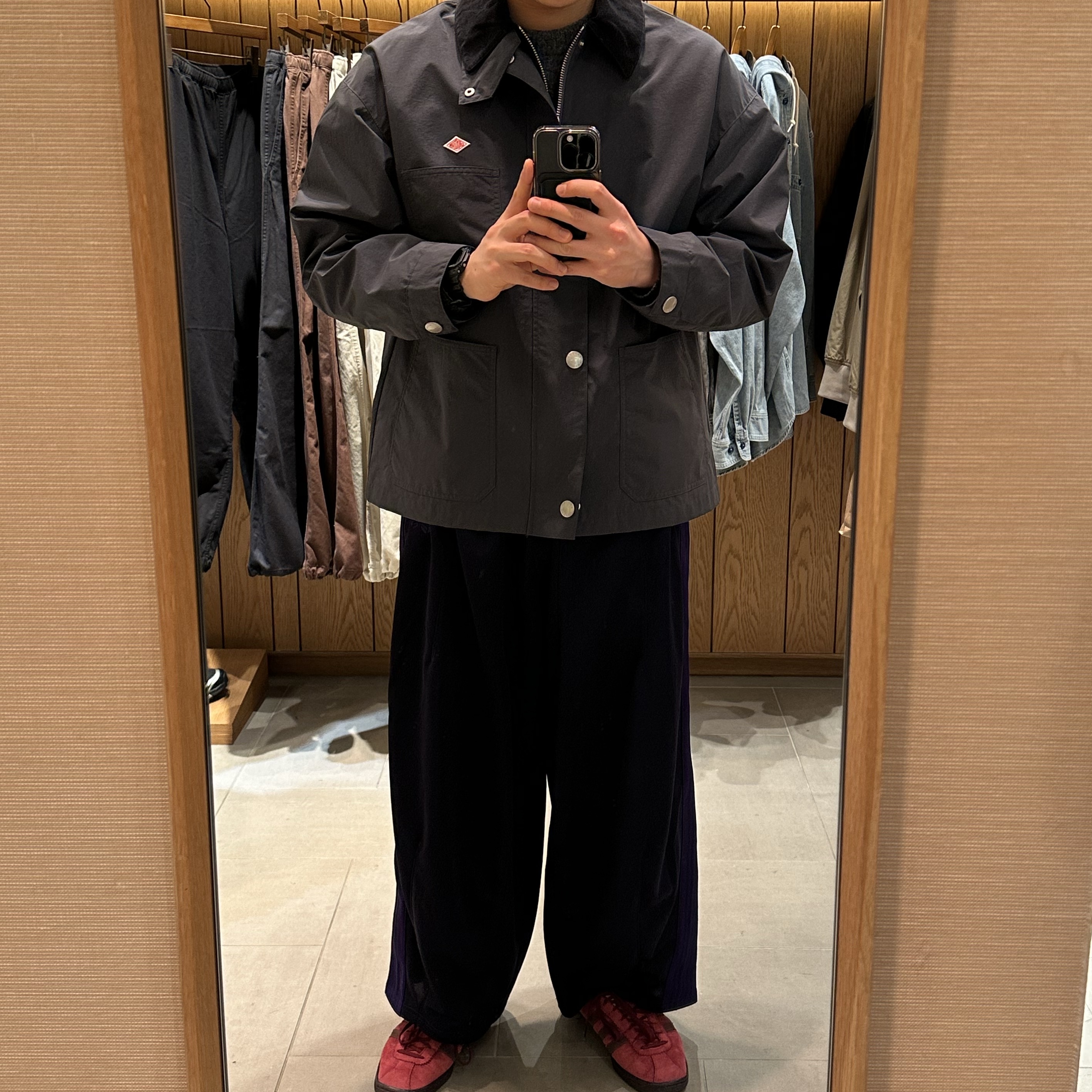 Danton Nylon Taffeta Work Jacket Black, Needles H.D. Track Pants Poly Smooth Navy 착용 스타일 - 2