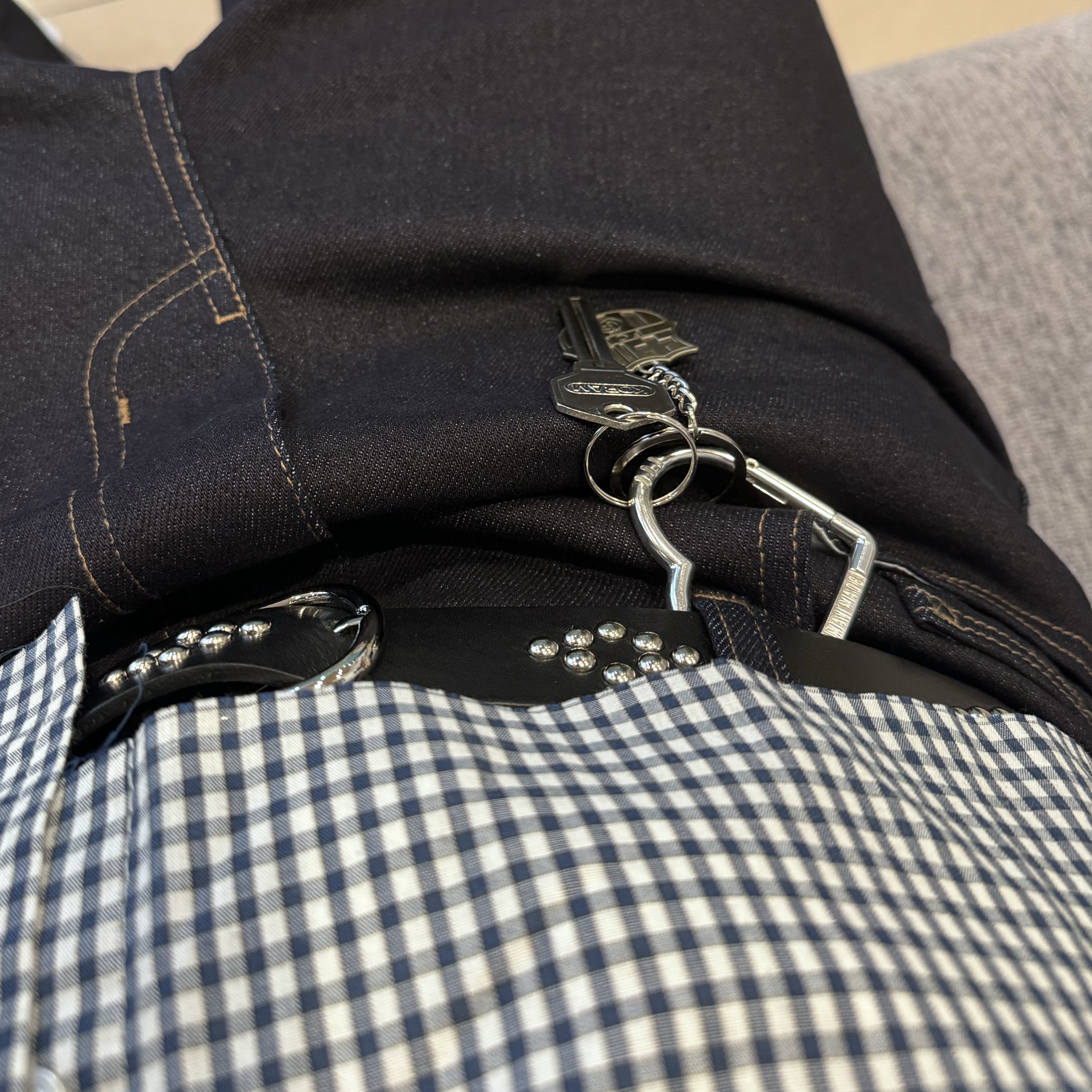 Human Made Heart Carabiner Silver 착용 스타일