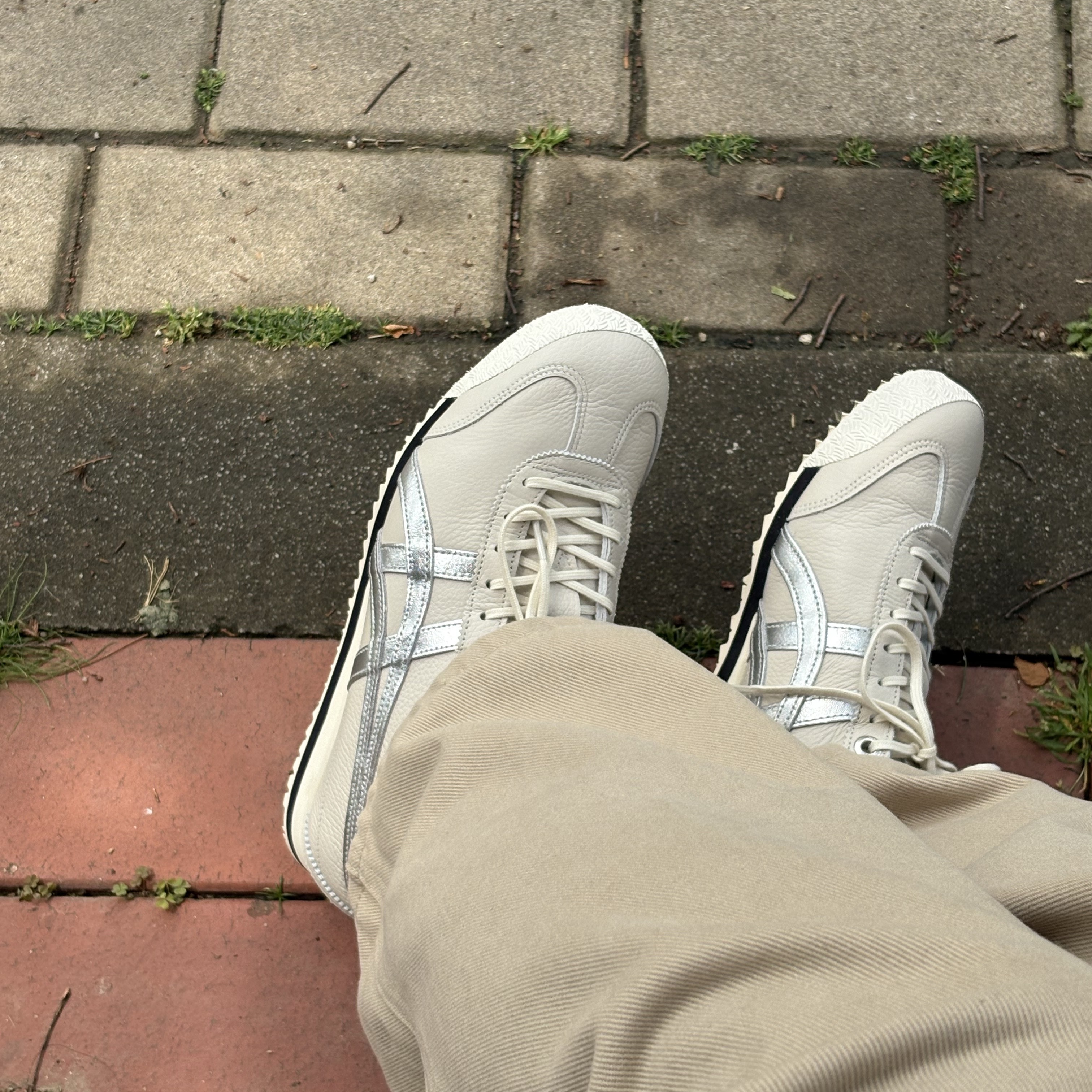 Onitsuka Tiger Mexico 66 SD Birch Silver 착용 스타일