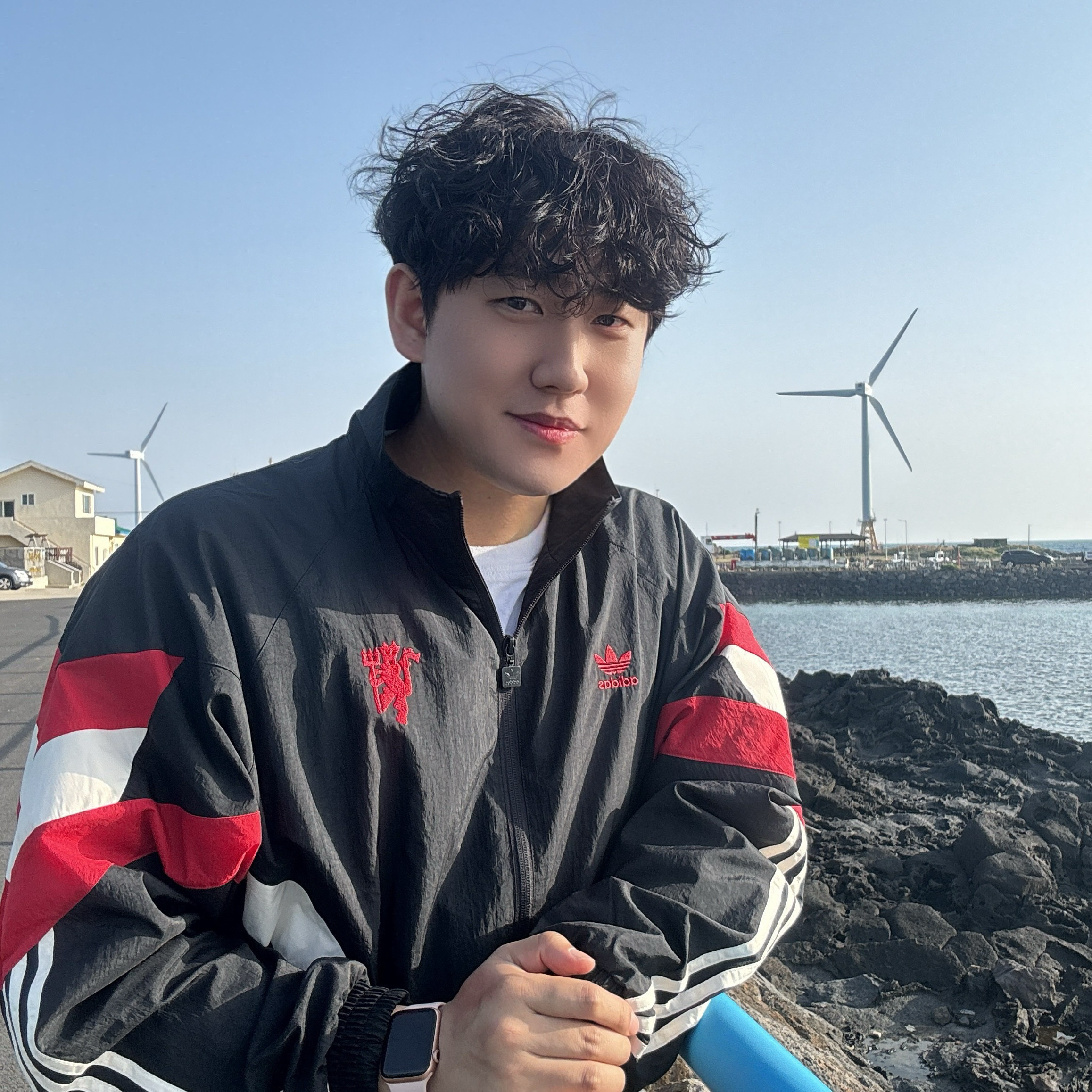 Adidas Manchester United Originals Track Top Black Red - KR Sizing 착용 스타일