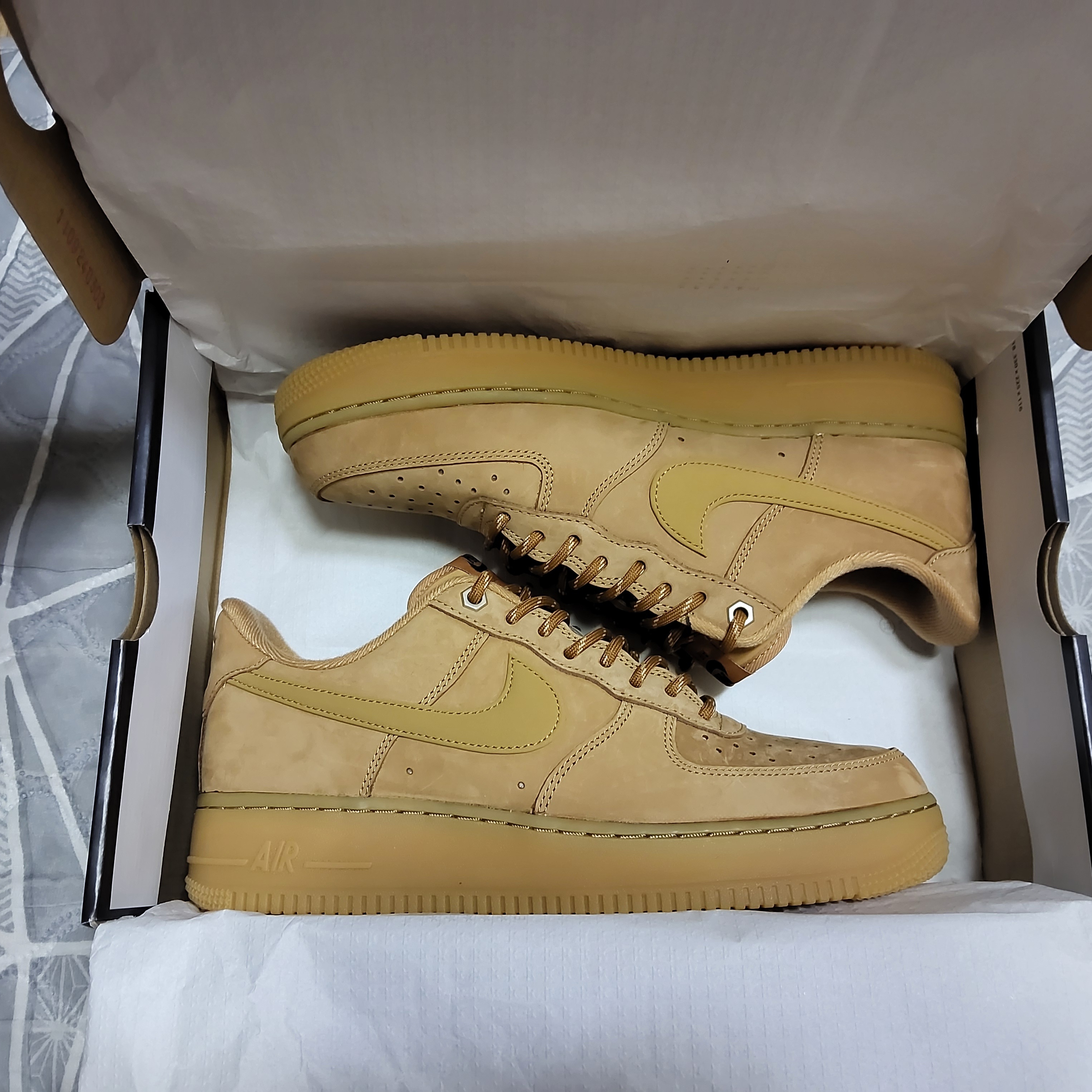 Nike Air Force 1 '07 WB Flax 착용 스타일 - 5
