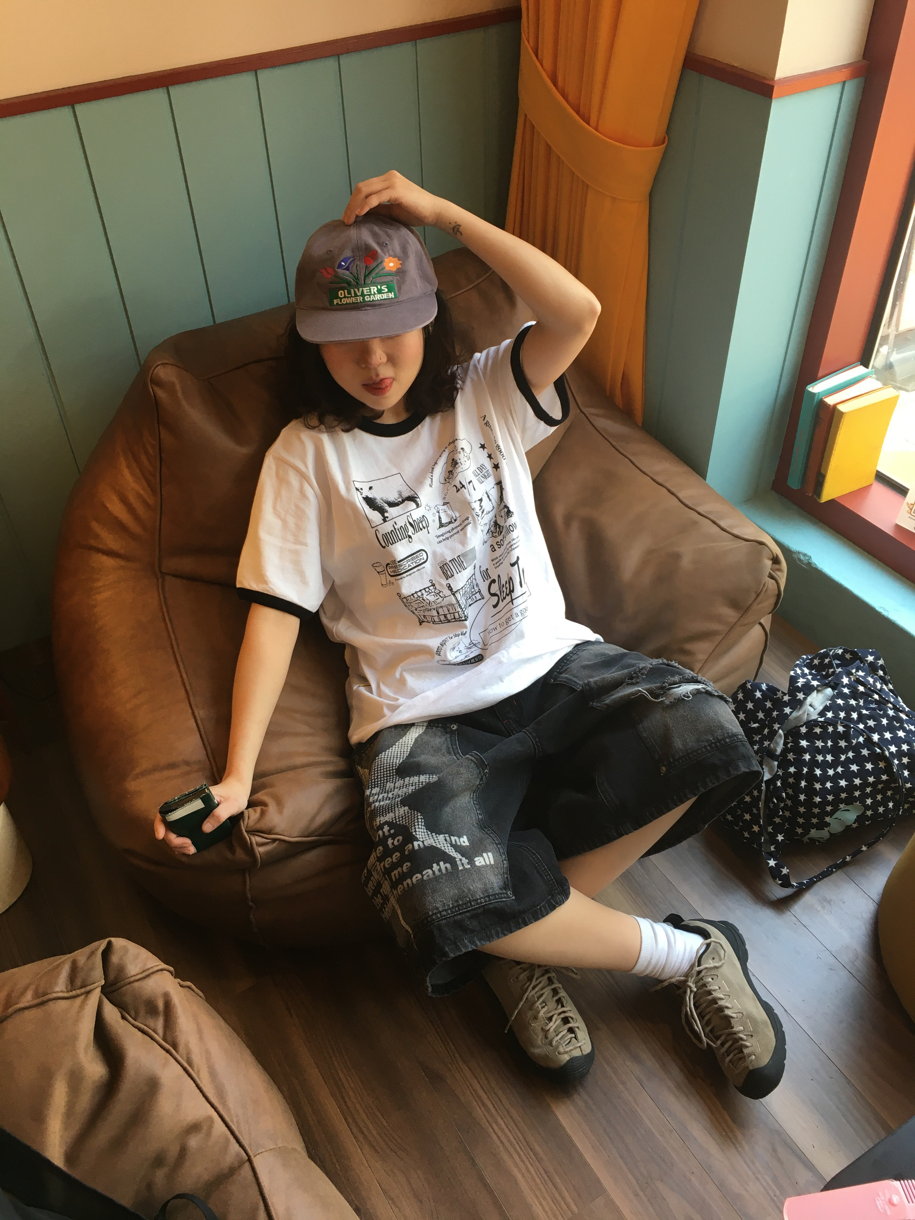 (W) Keen Jasper Suede Sneakers Silver Mink 착용 스타일 - 2
