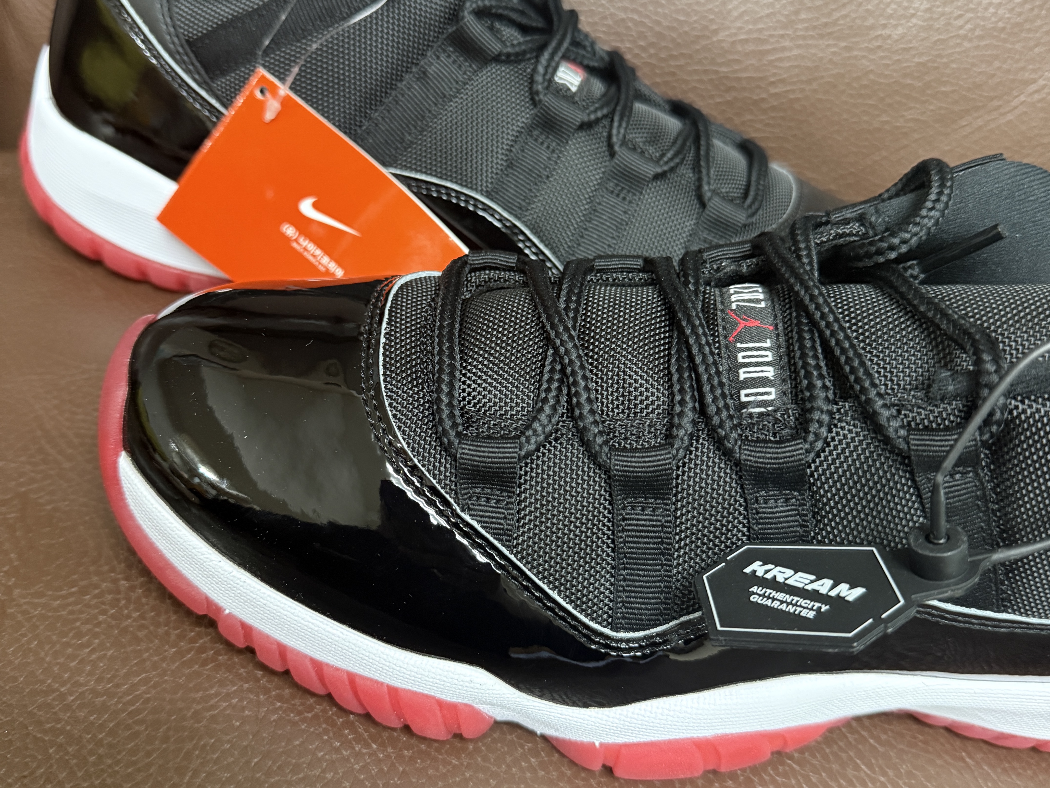 Jordan 11 Retro Low Bred 2025 착용 스타일 - 2
