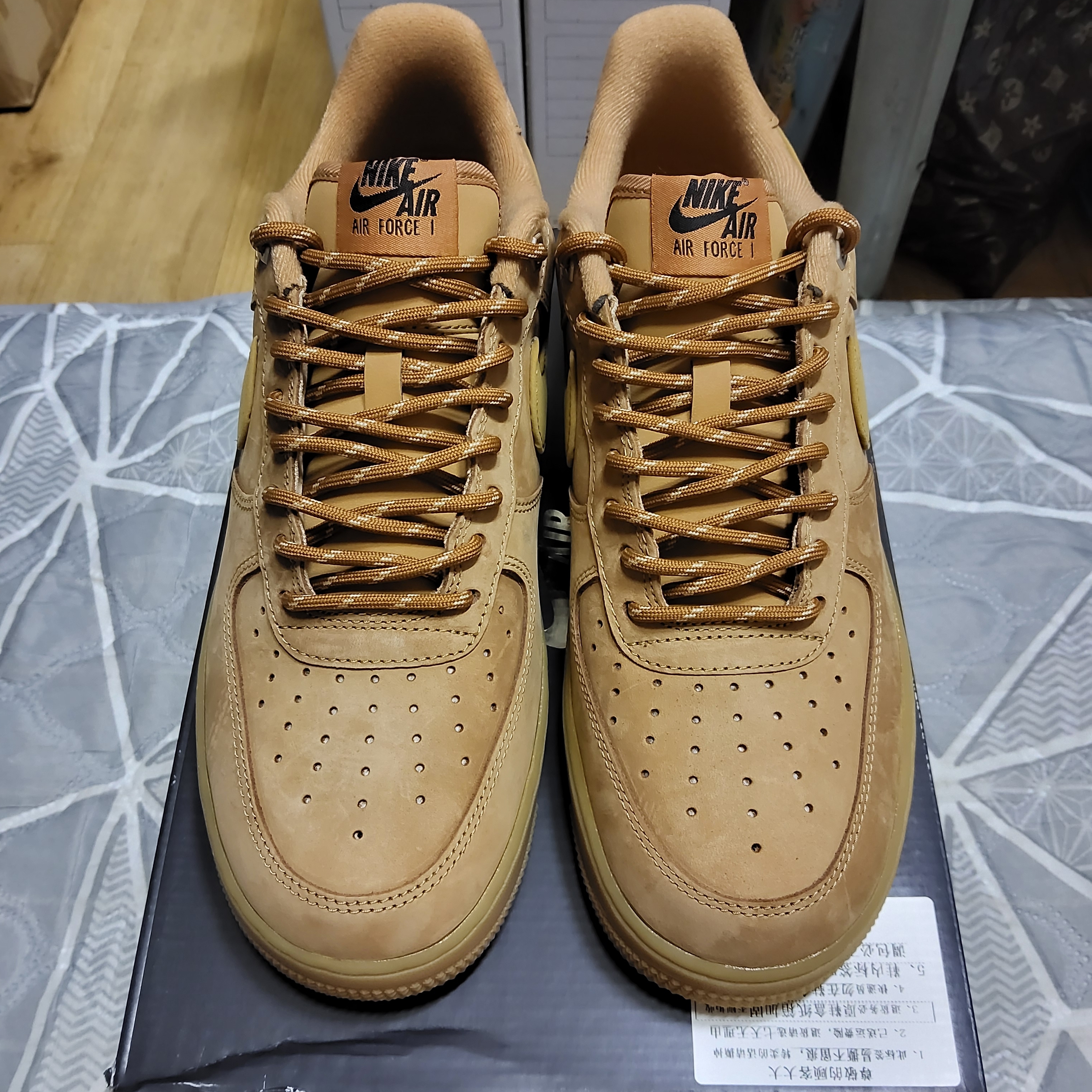 Nike Air Force 1 '07 WB Flax 착용 스타일 - 2