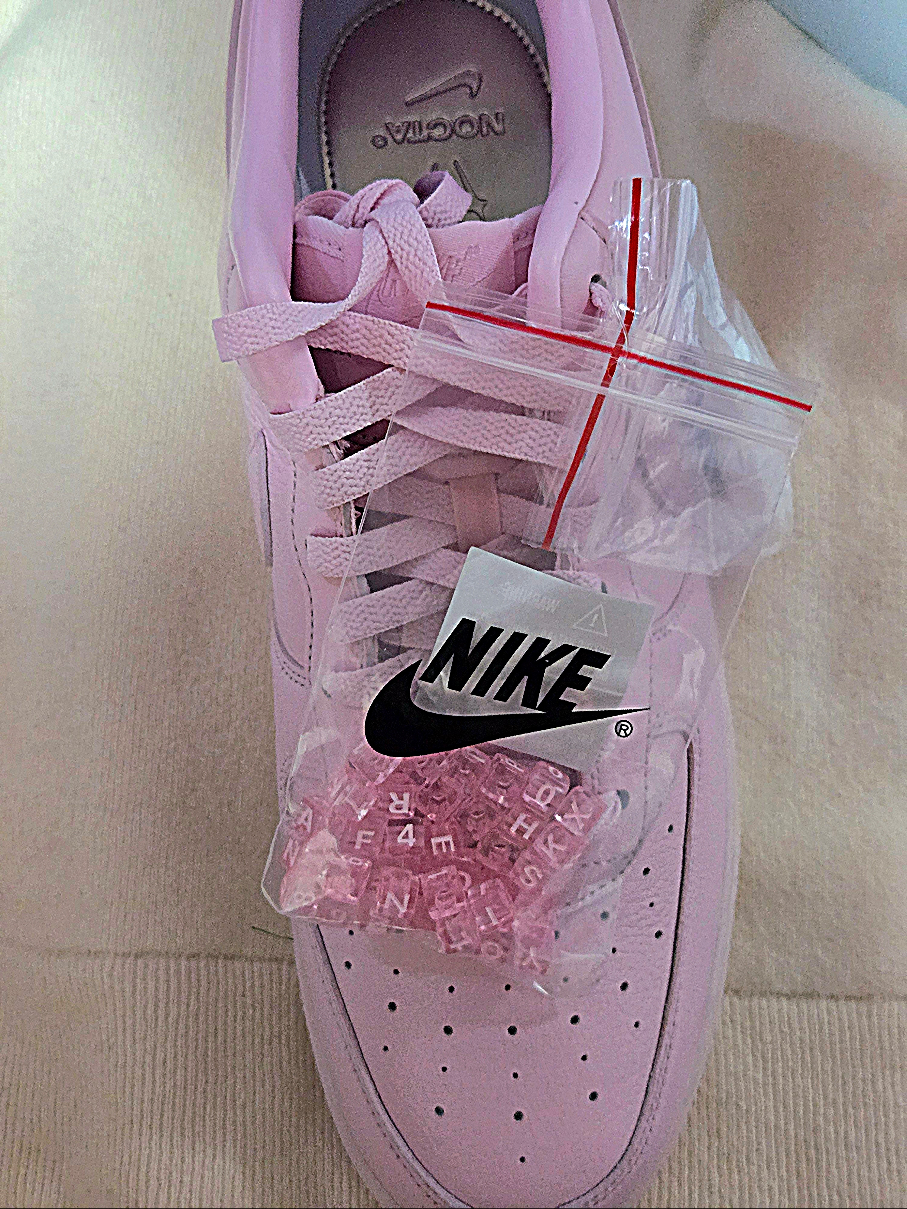 Nike x Drake Nocta Air Force 1 Low SP Certified Lover Boy Pink Foam 착용 스타일