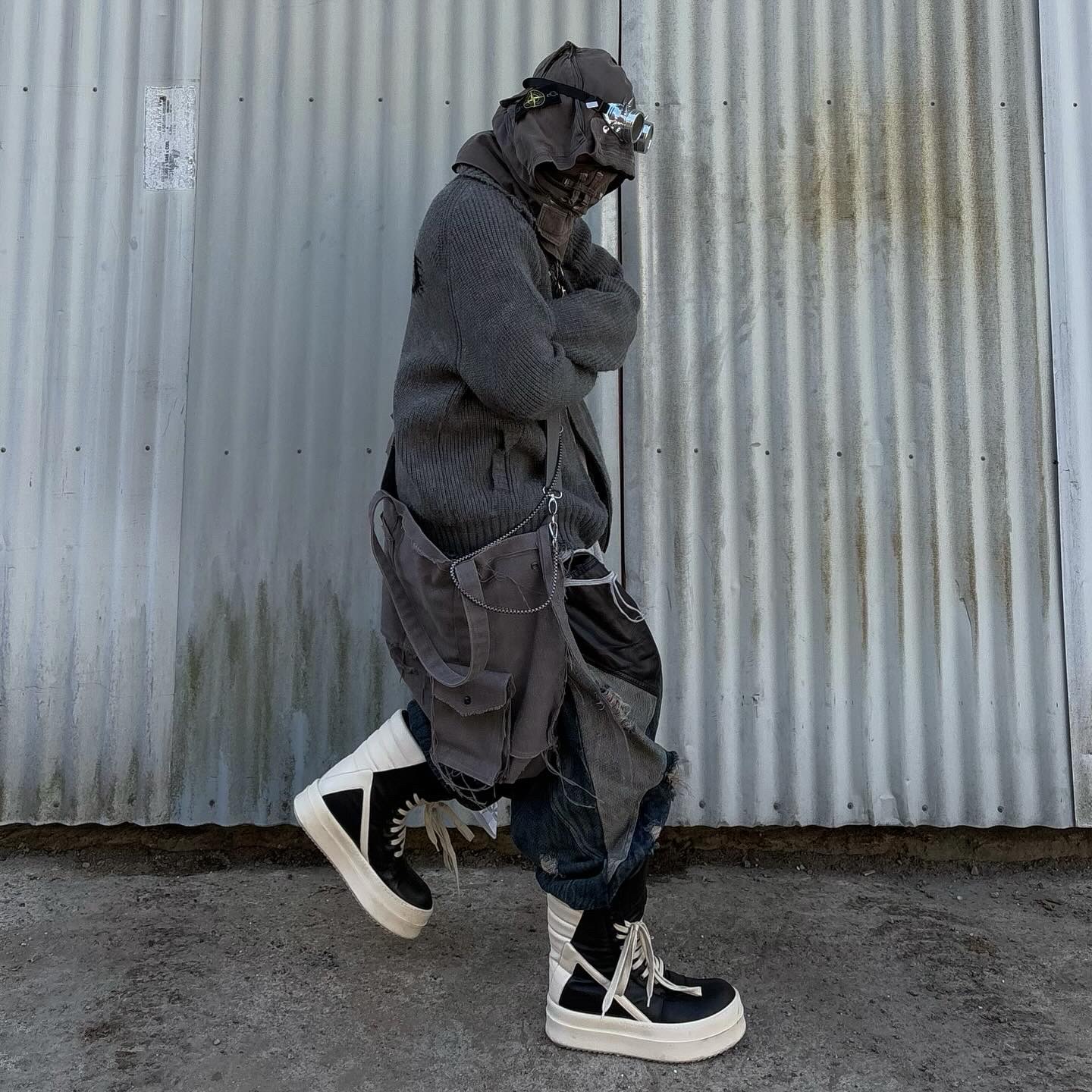 Rick Owens Mega Bumper Geobasket Black Milk 착용 스타일 - 1