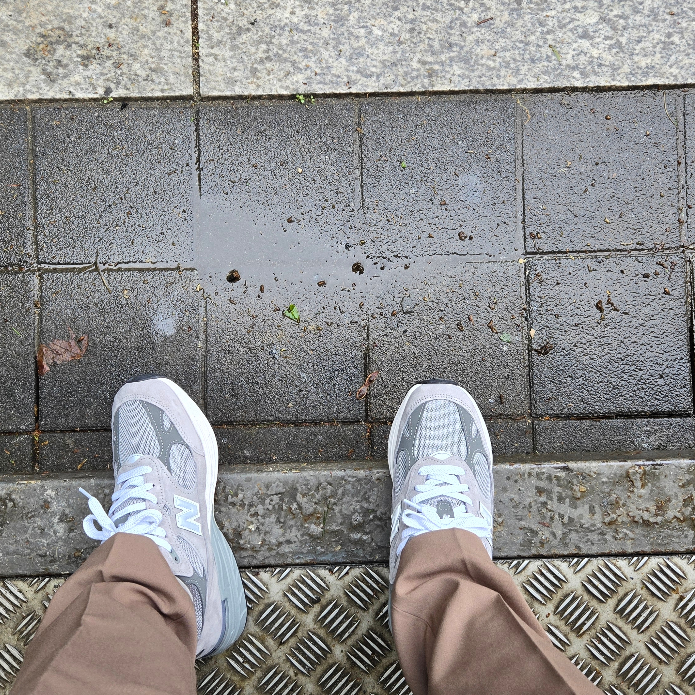 New Balance 993 Made in USA Grey - D Standard 착용 스타일 - 1