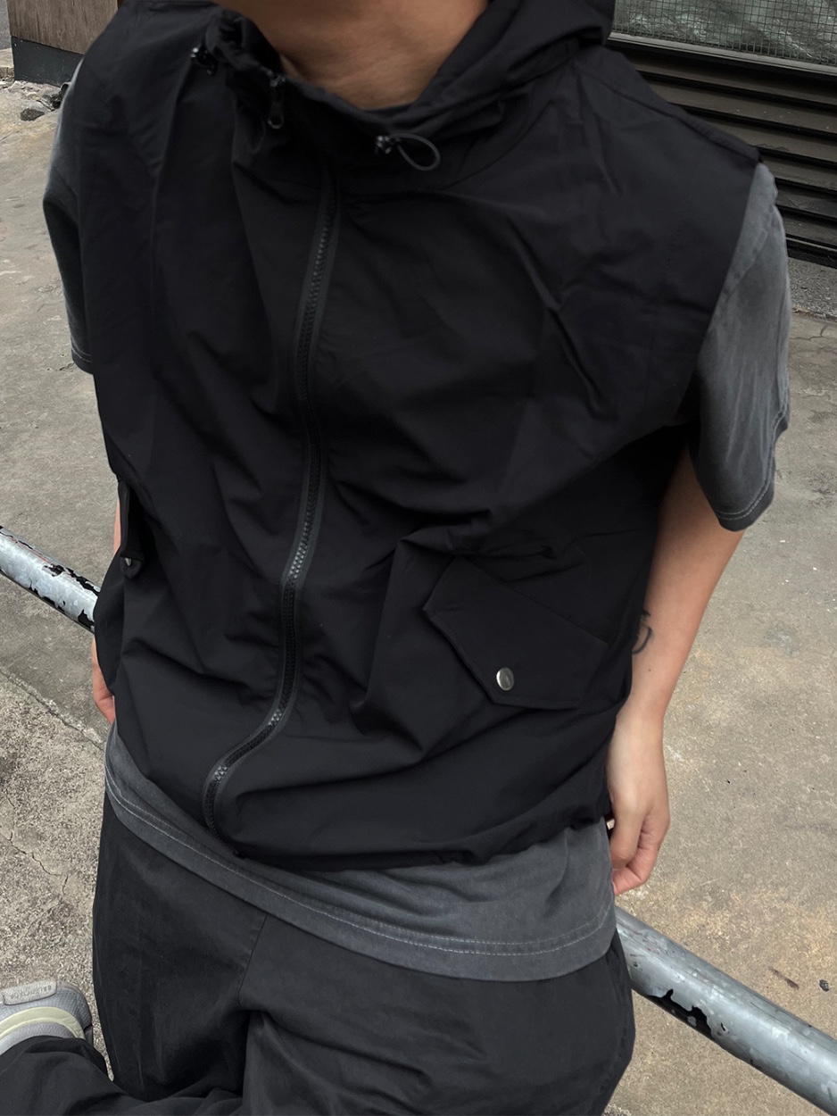 ETCE Cross Destroyed Cap Black, Balenciaga 3XL Sneakers Light Beige 착용 스타일 - 3