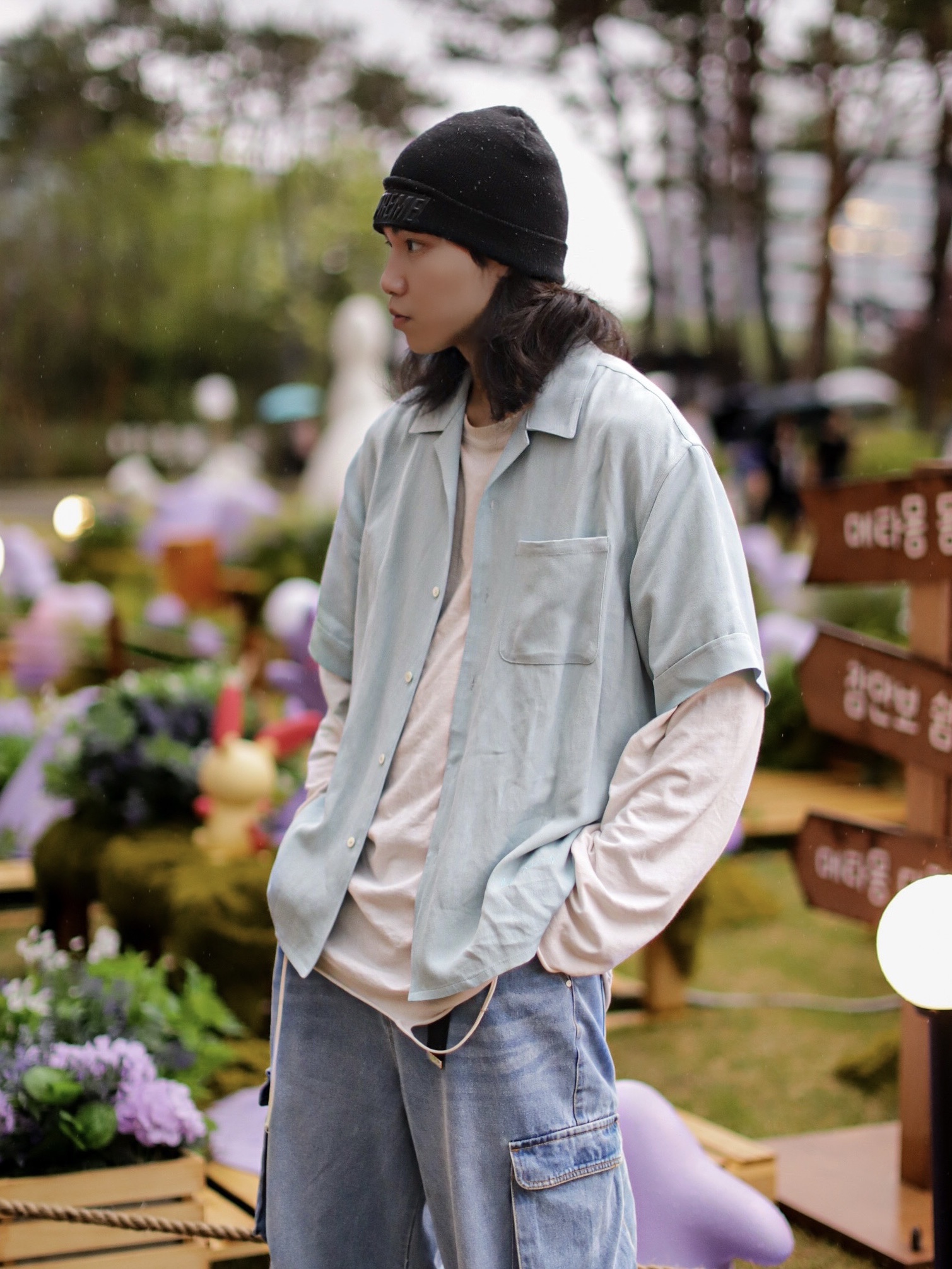 Converse Chuck 70 High Rush Blue, Supreme Slant Beanie Black - 23FW 착용 스타일 - 3