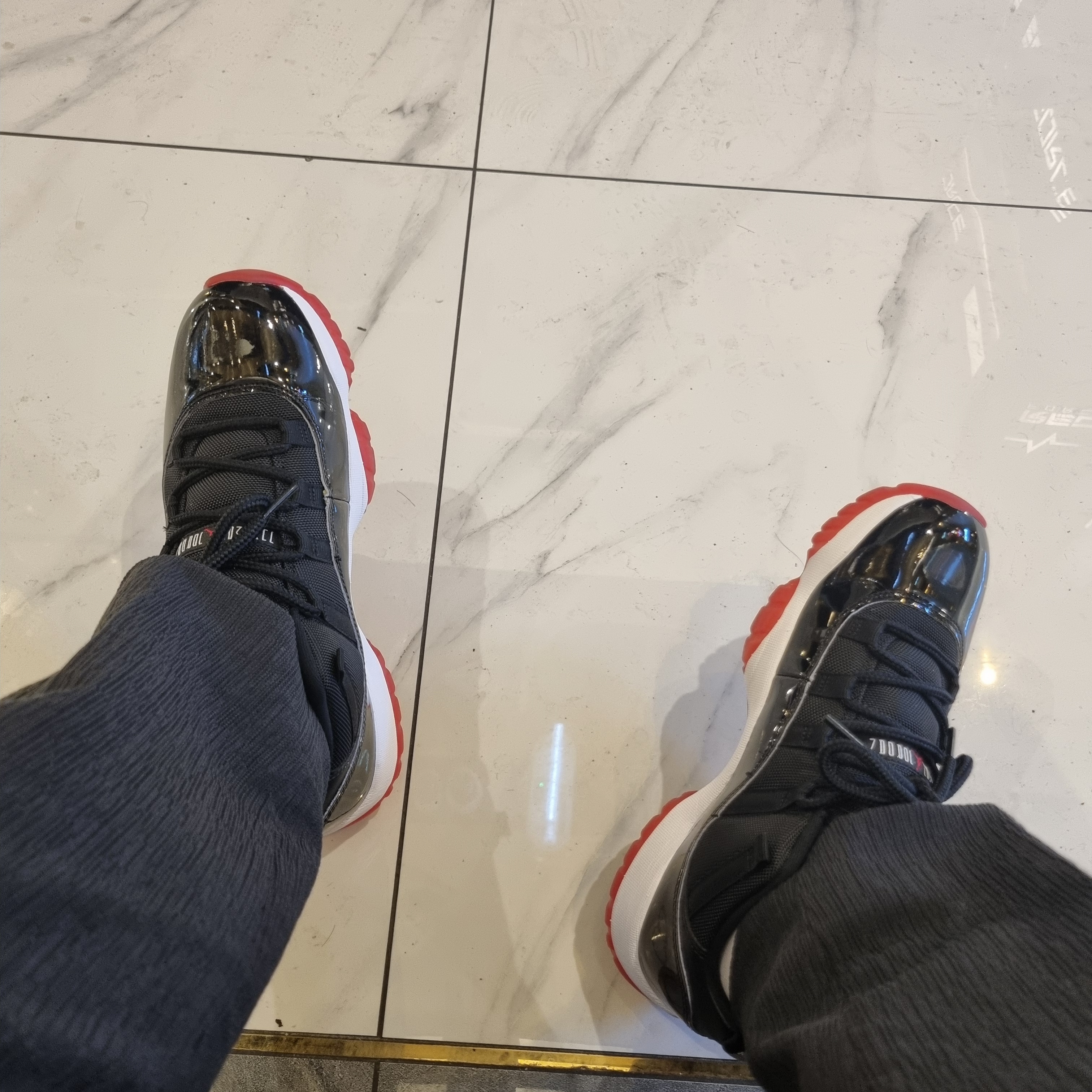 Jordan 11 Retro Low Bred 2025 착용 스타일
