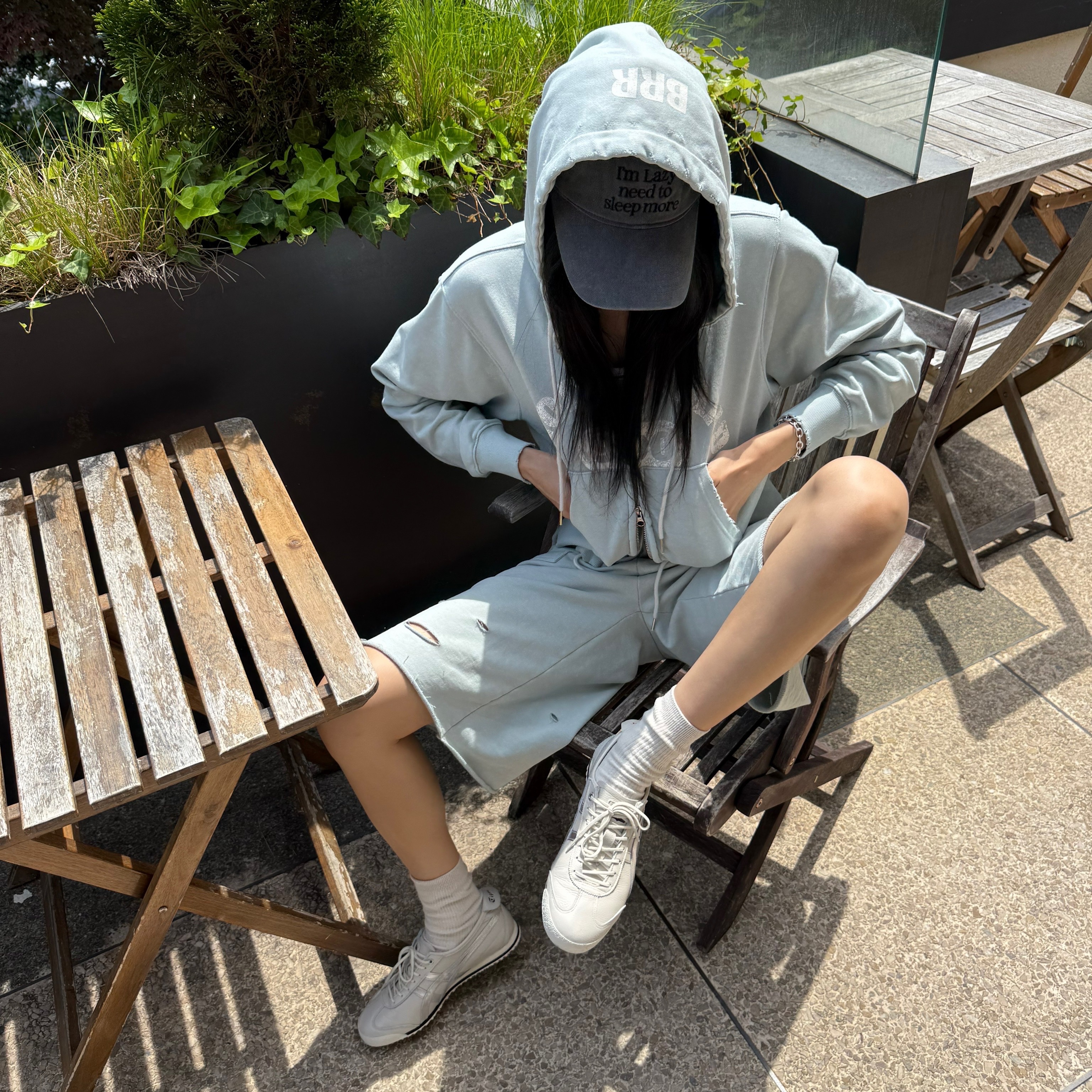 Lazyz Sleep More Washing Ball Cap Pigment Charcoal, Onitsuka Tiger Mexico 66 SD Birch Silver 착용 스타일 - 2