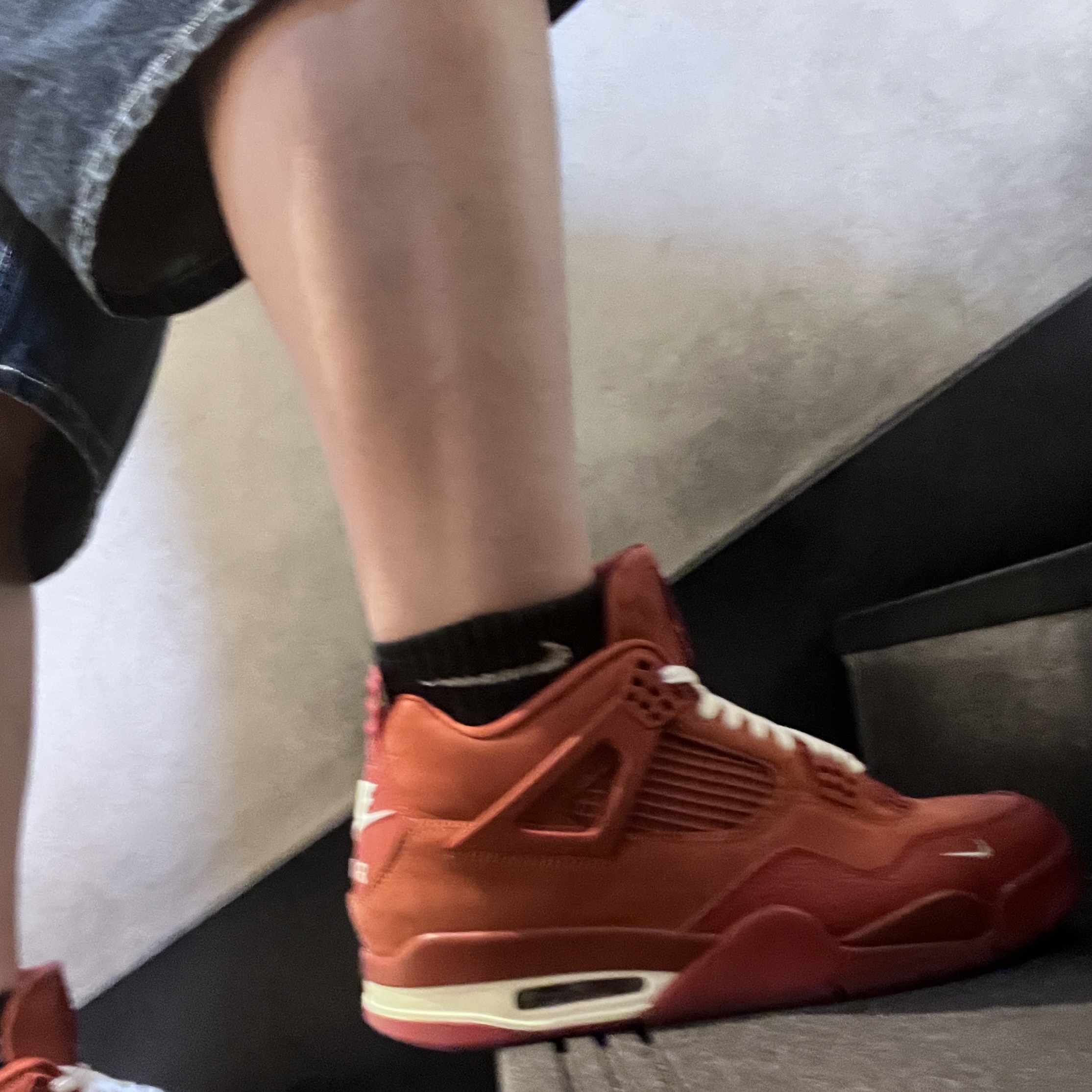 Jordan 4 x Nigel Sylvester Retro OG SP Brick by Brick, Supreme x Nike Denim Short Indigo - 24SS 착용 스타일 - 1