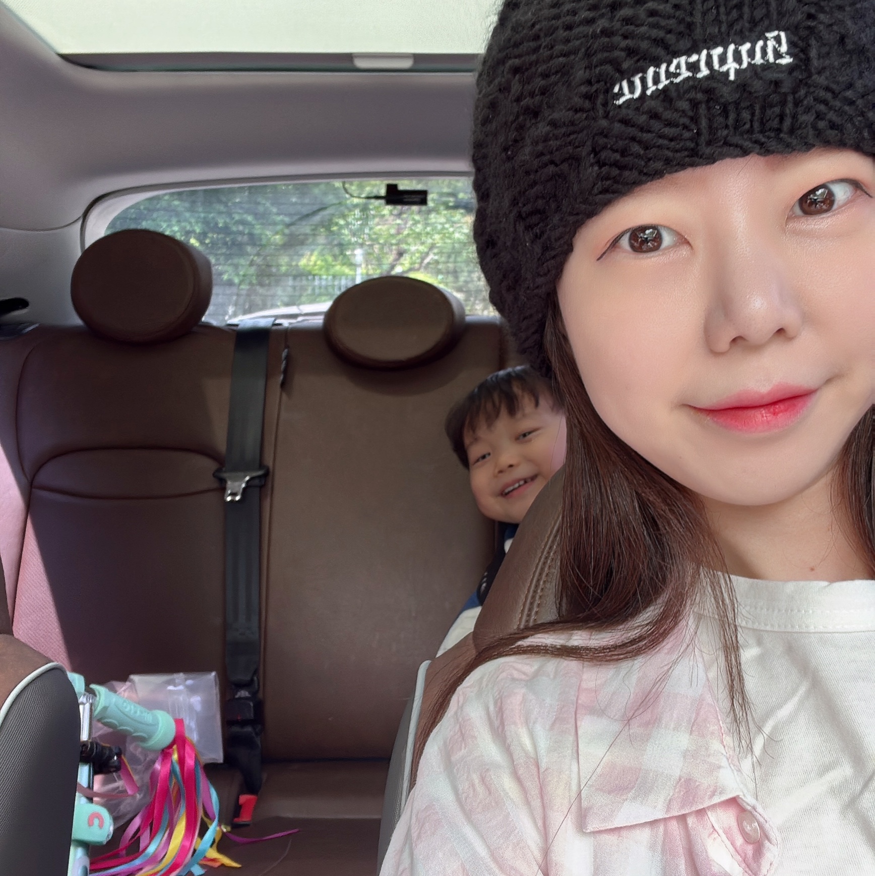 Supreme Block Knit Beanie Black - 25SS 착용 스타일 - 2