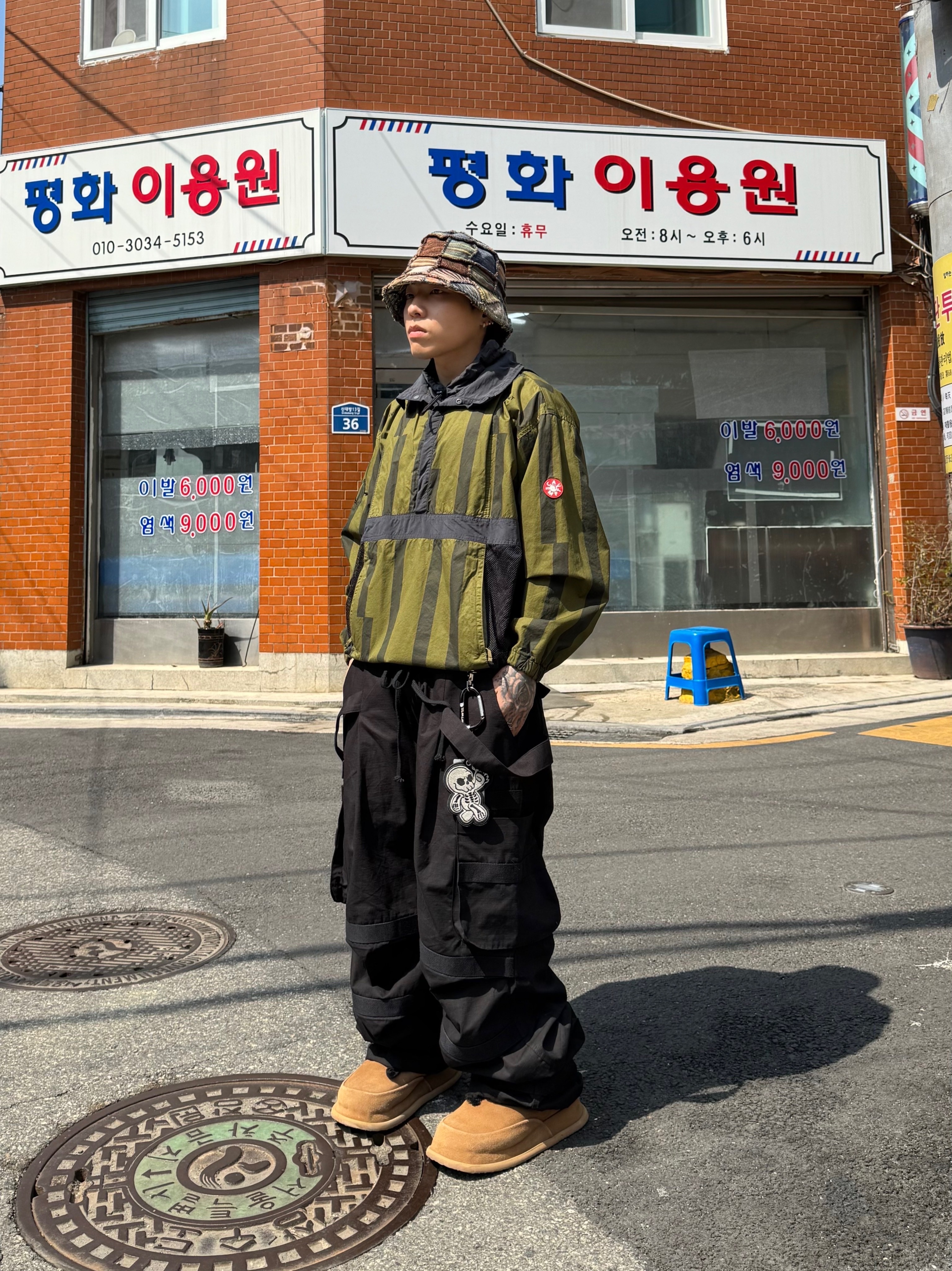 Wapworks Hard Knocks Cargo Pants Gas 착용 스타일 - 1