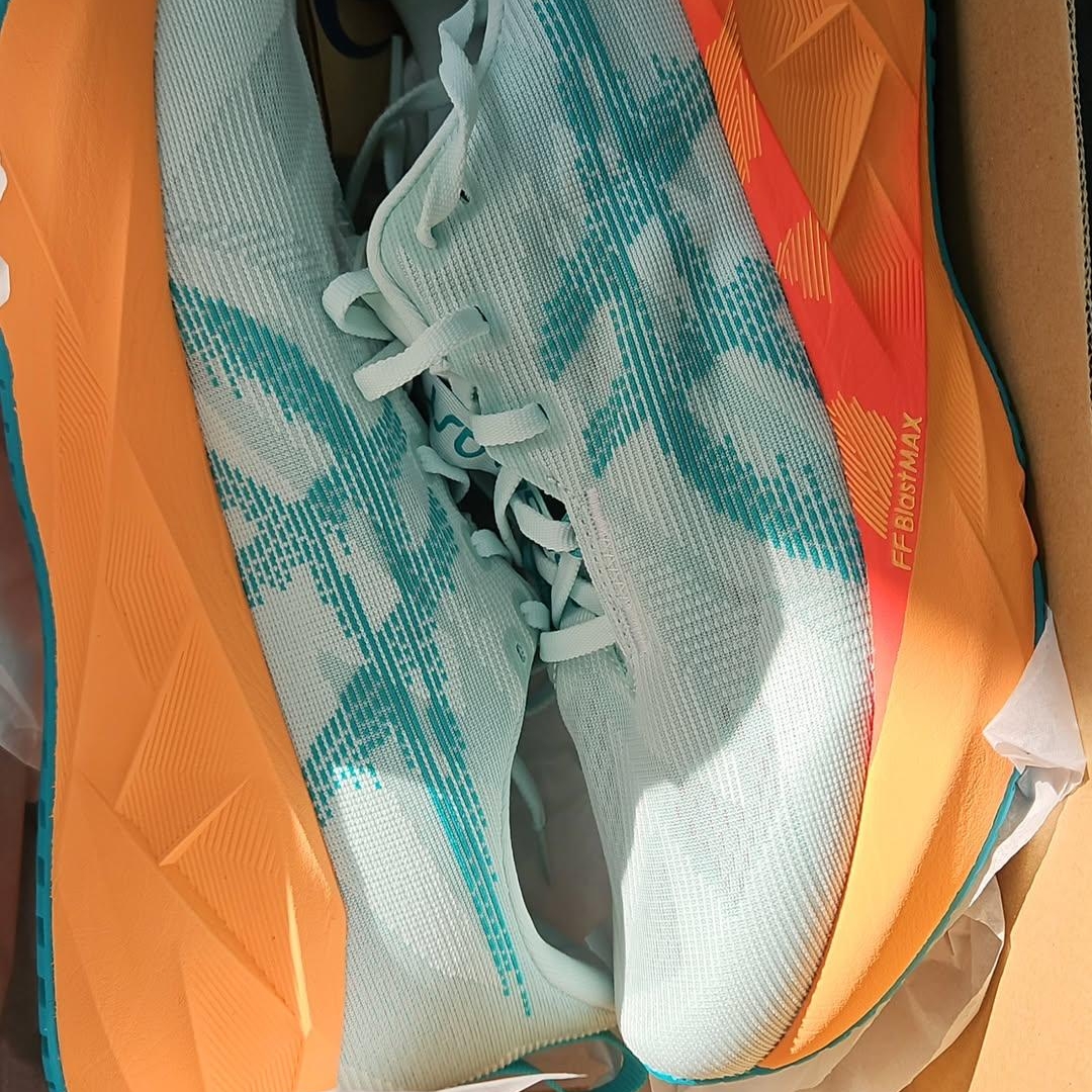 Asics Novablast 5 Soothing Sea Wave Teal 착용 스타일