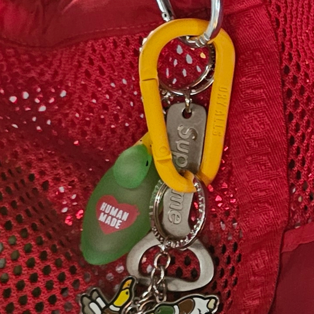Human Made Duck PVC Key Chain Green 착용 스타일