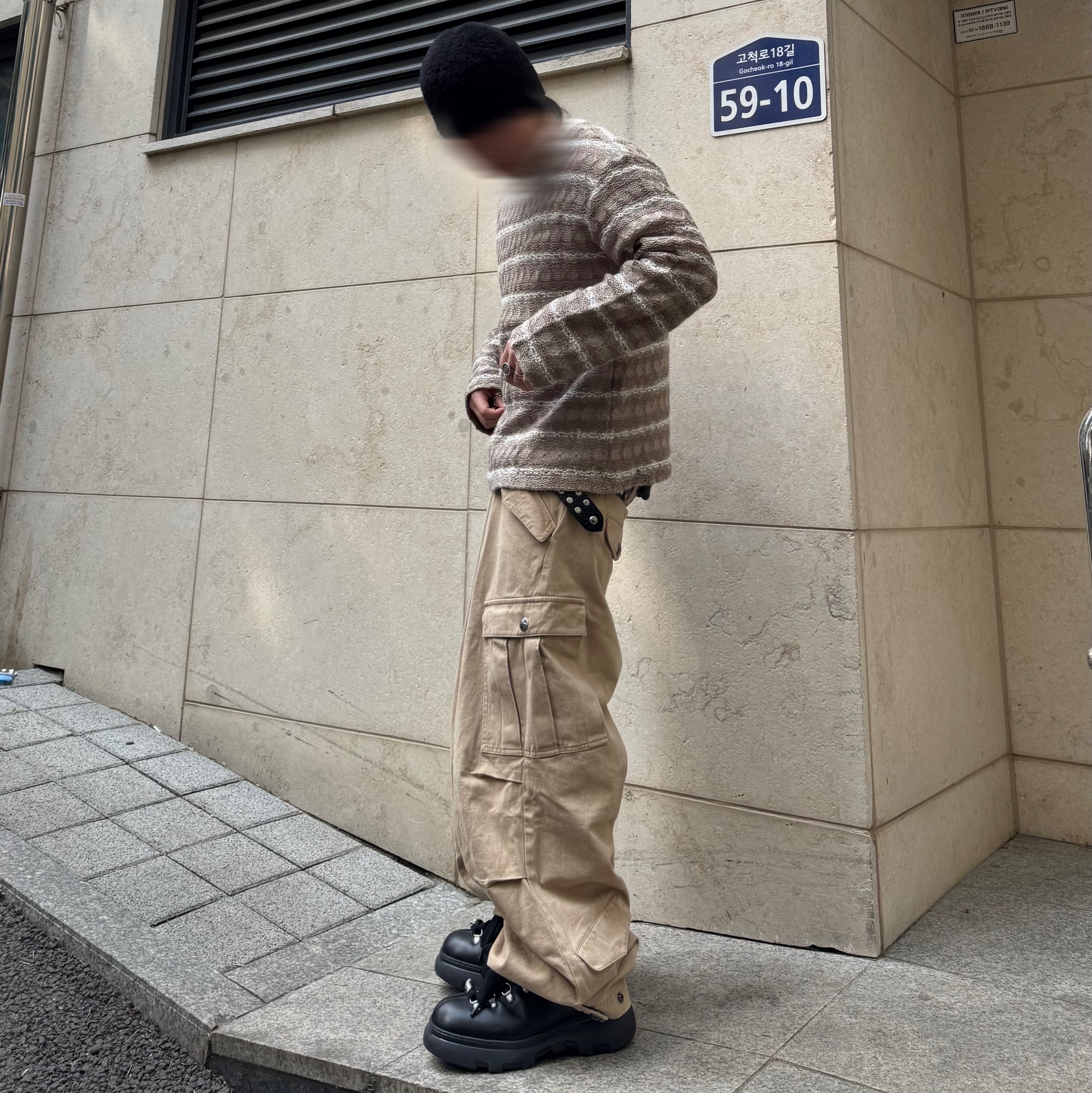 Aoiro Hikari Snap M65 Pants Tan, Burberry Leather Trek Boots Black 착용 스타일 - 3