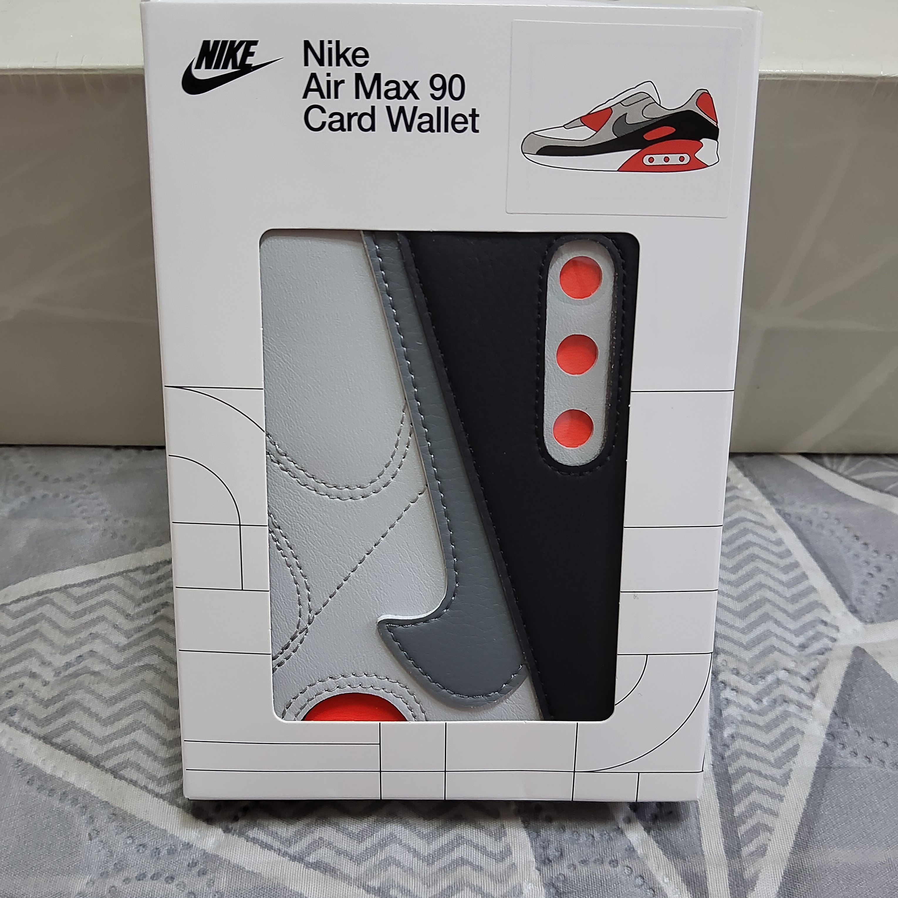 Nike Icon Air Max 90 Card Wallet Neutral Grey 착용 스타일 - 2